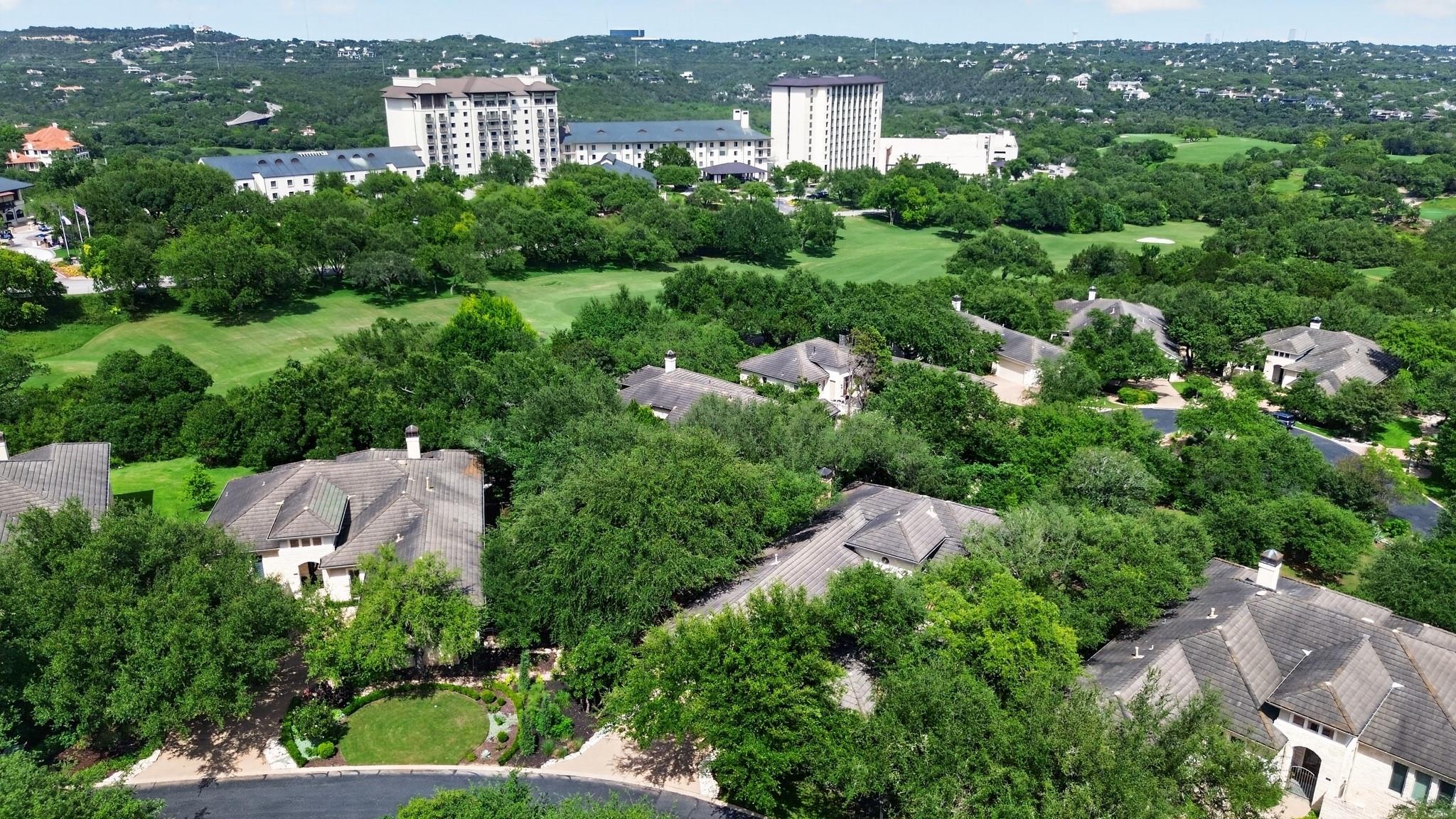 2305 Barton Creek BLVD # 40