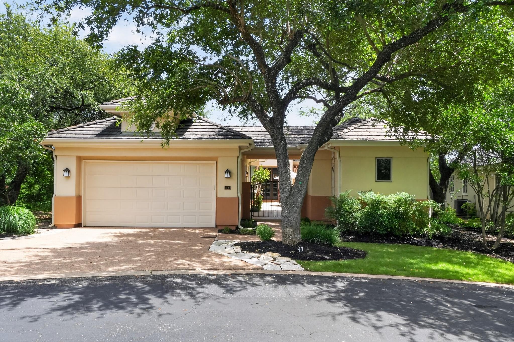 2305 Barton Creek BLVD # 40