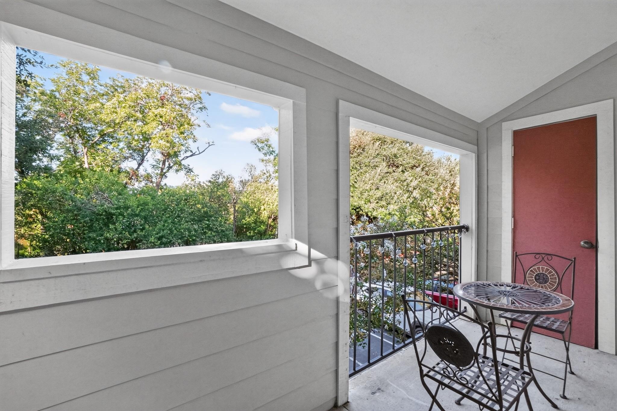 2104 Cullen Ave # 211 Unit: 7-211