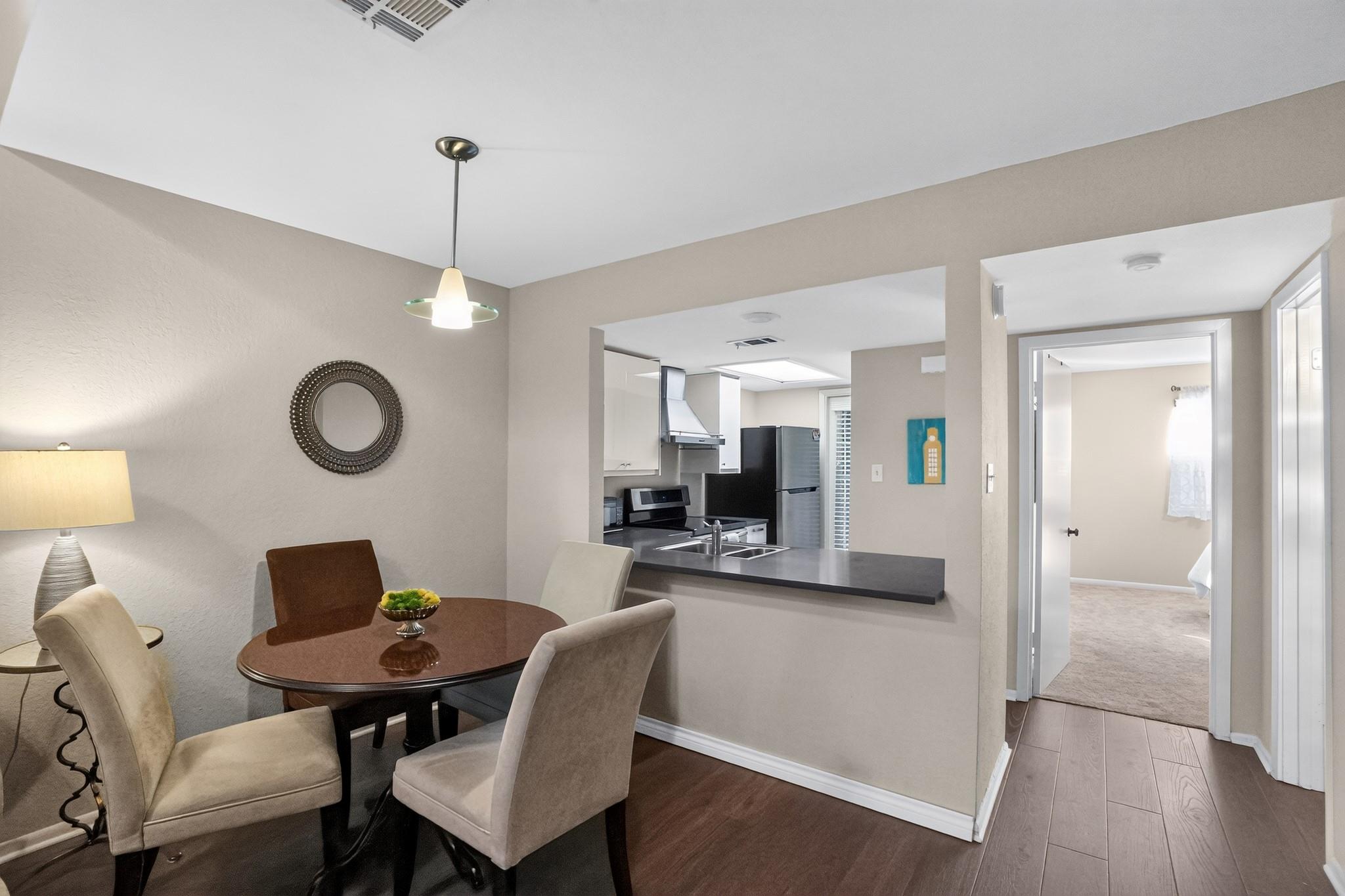 2104 Cullen Ave # 211 Unit: 7-211