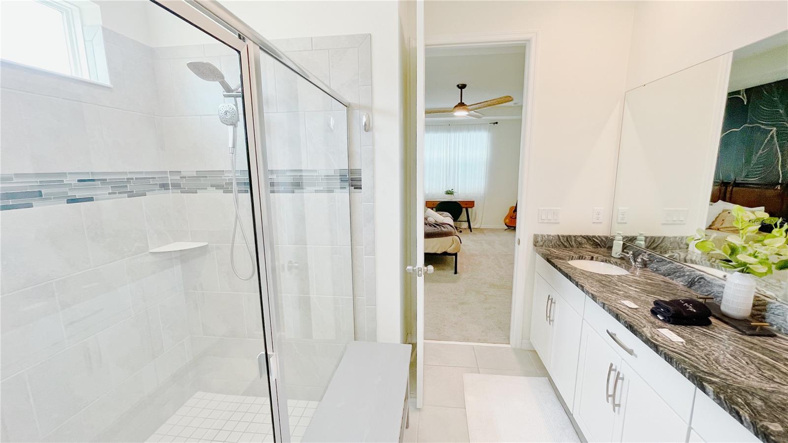 8940 COCONUT BREEZE DR