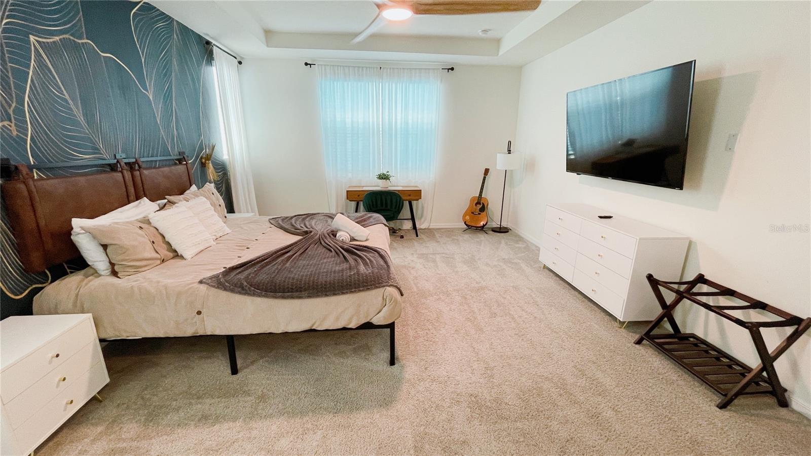 8940 COCONUT BREEZE DR