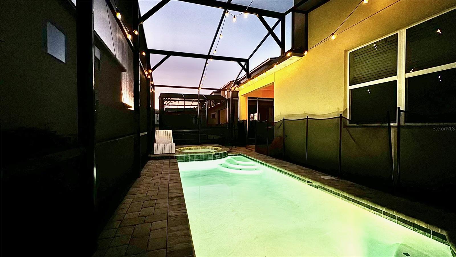 8940 COCONUT BREEZE DR