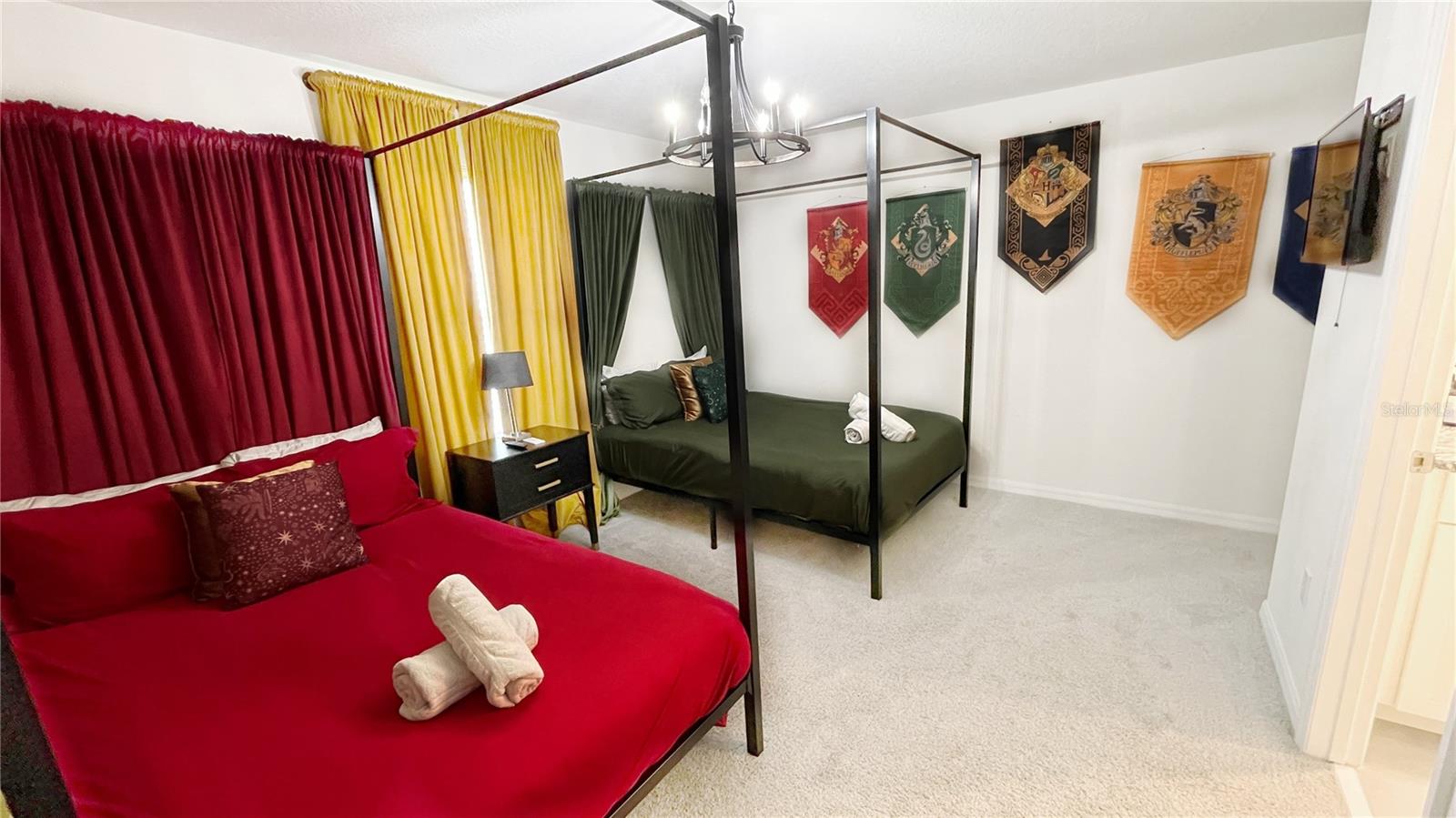 8940 COCONUT BREEZE DR