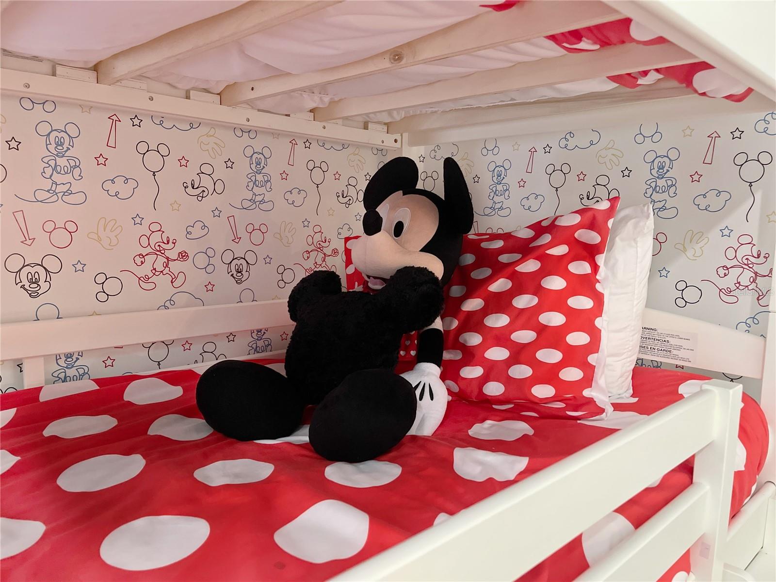 8940 COCONUT BREEZE DR