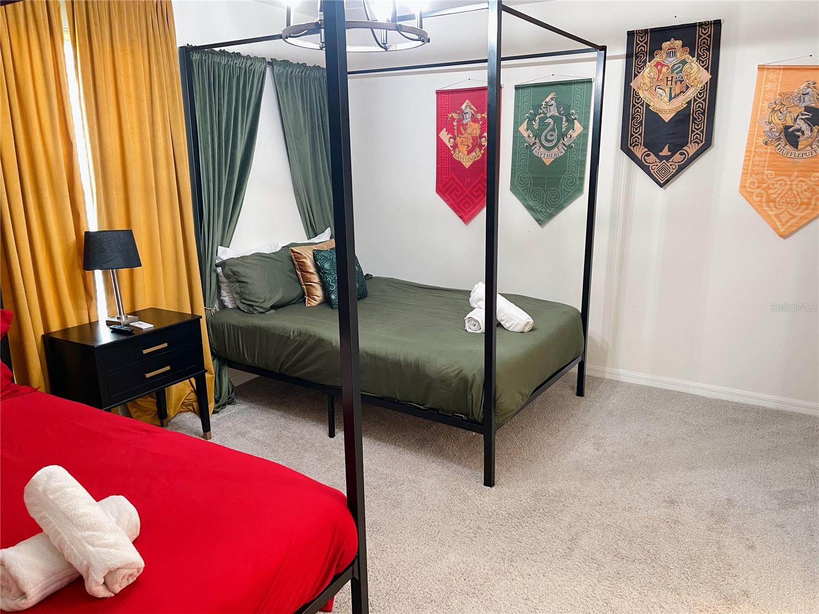 8940 COCONUT BREEZE DR