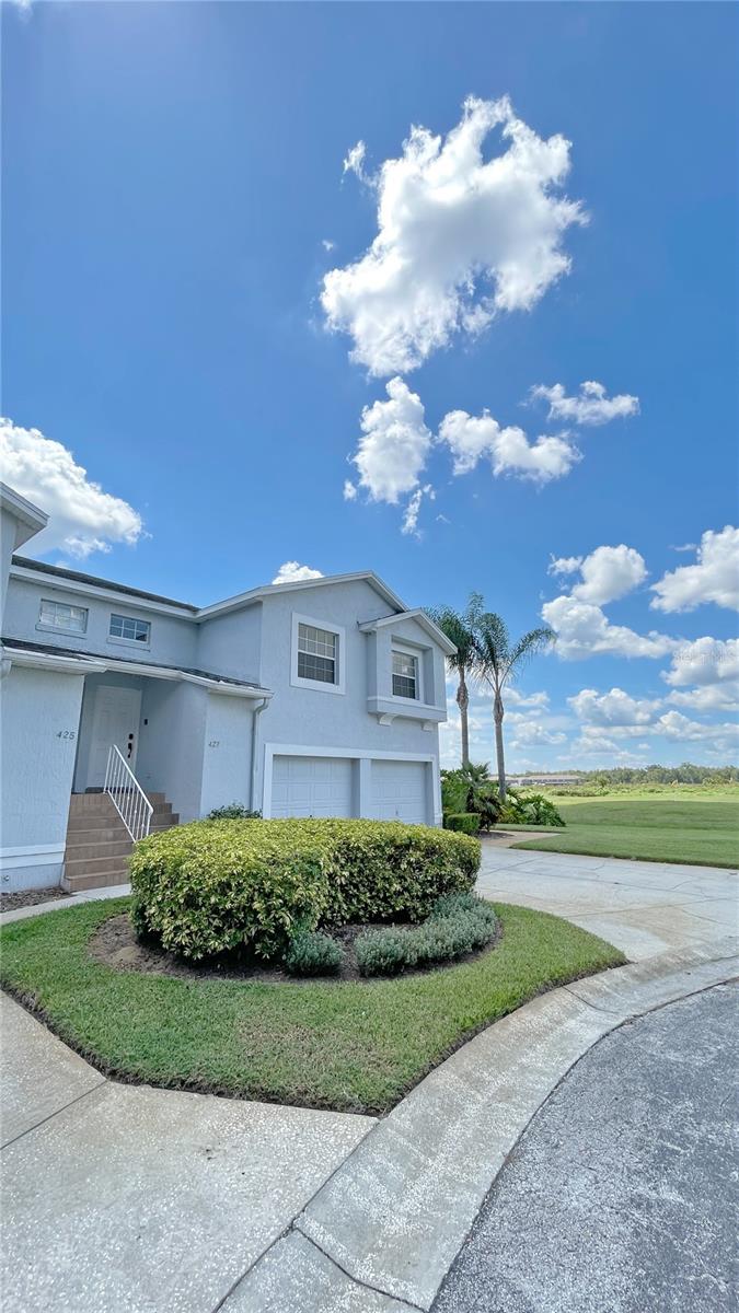 427 EAGLE RIDGE DR