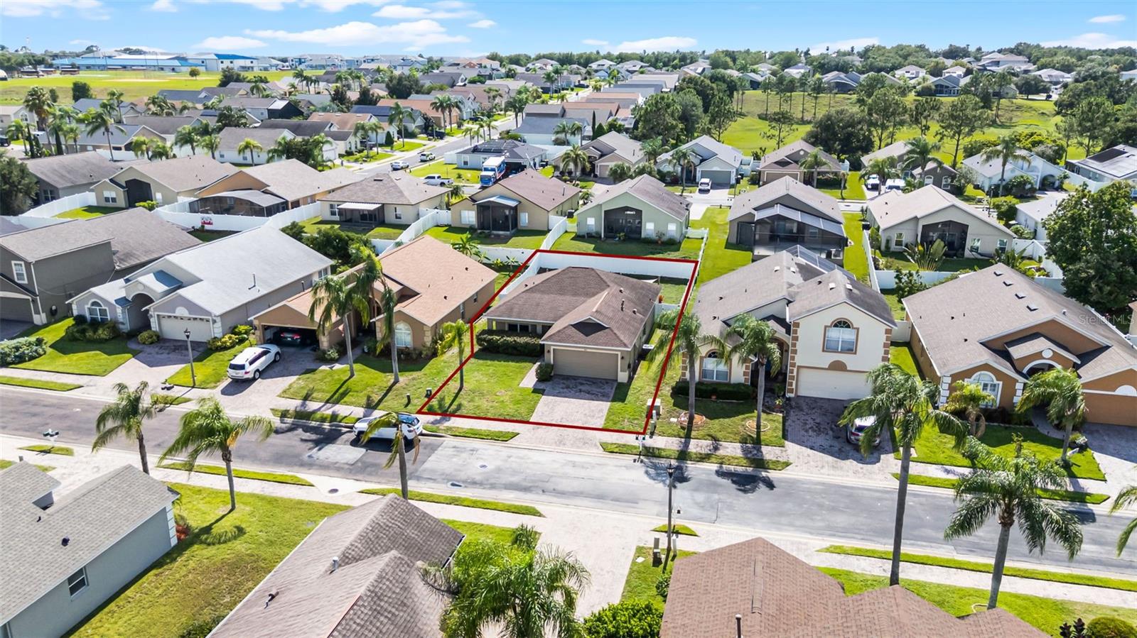 806 KNIGHTSBRIDGE CIR