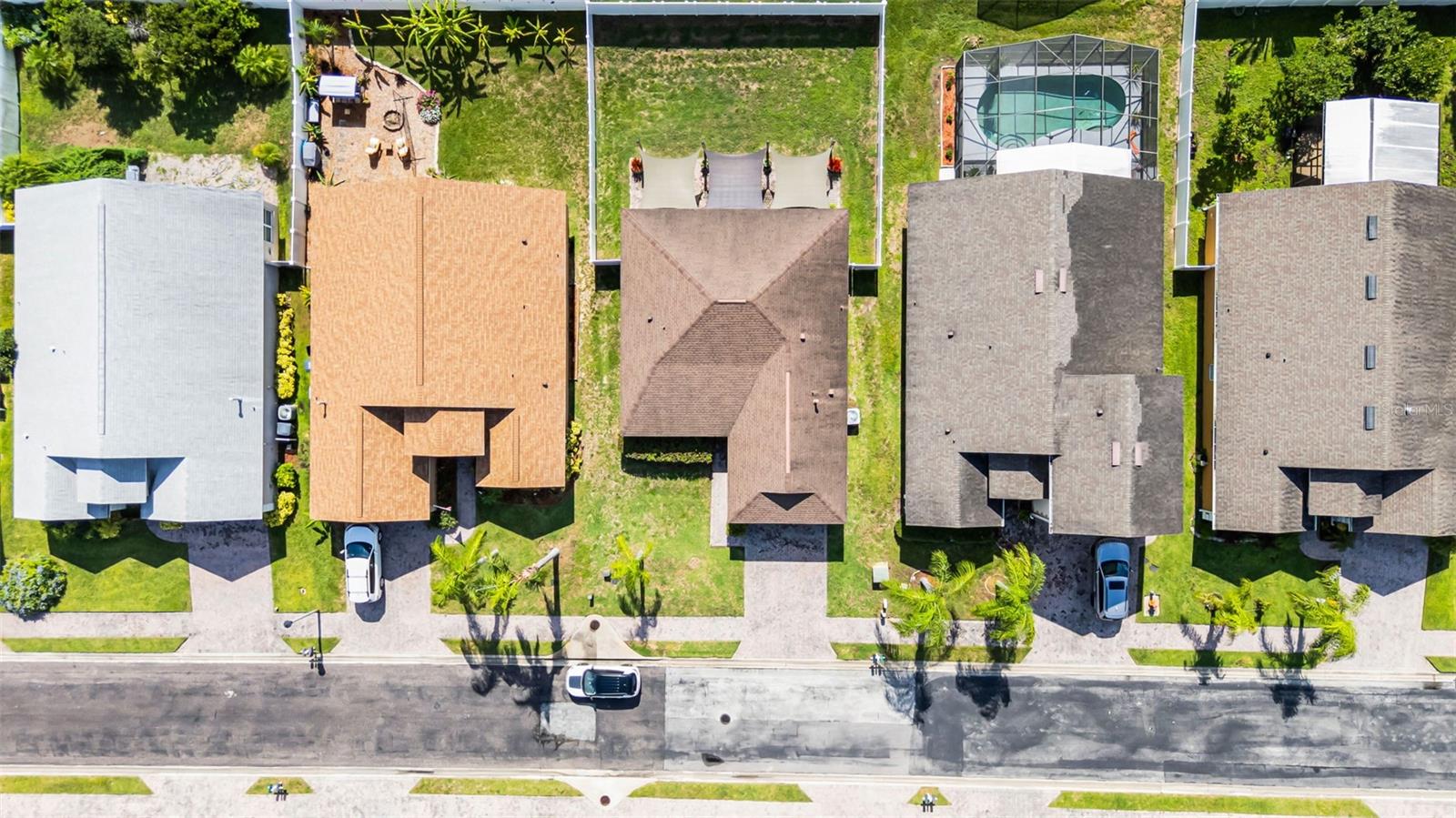 806 KNIGHTSBRIDGE CIR