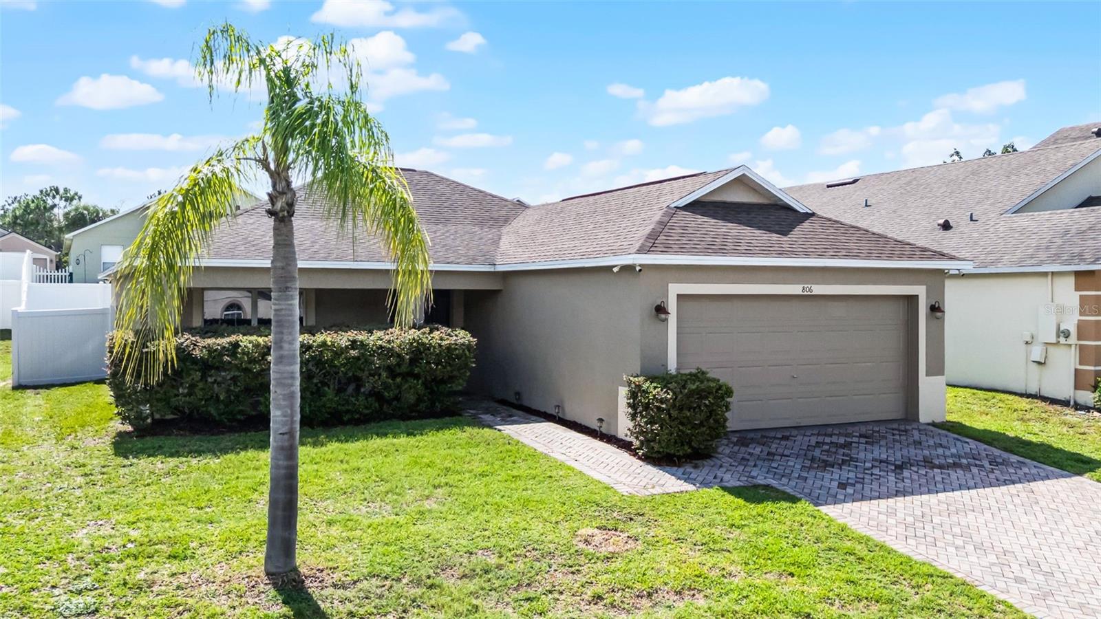 806 KNIGHTSBRIDGE CIR