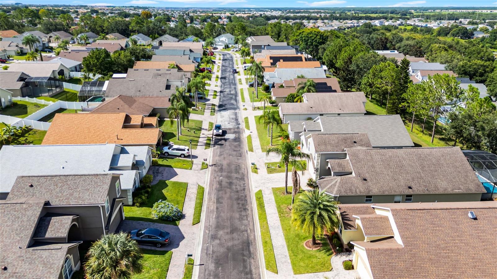 806 KNIGHTSBRIDGE CIR