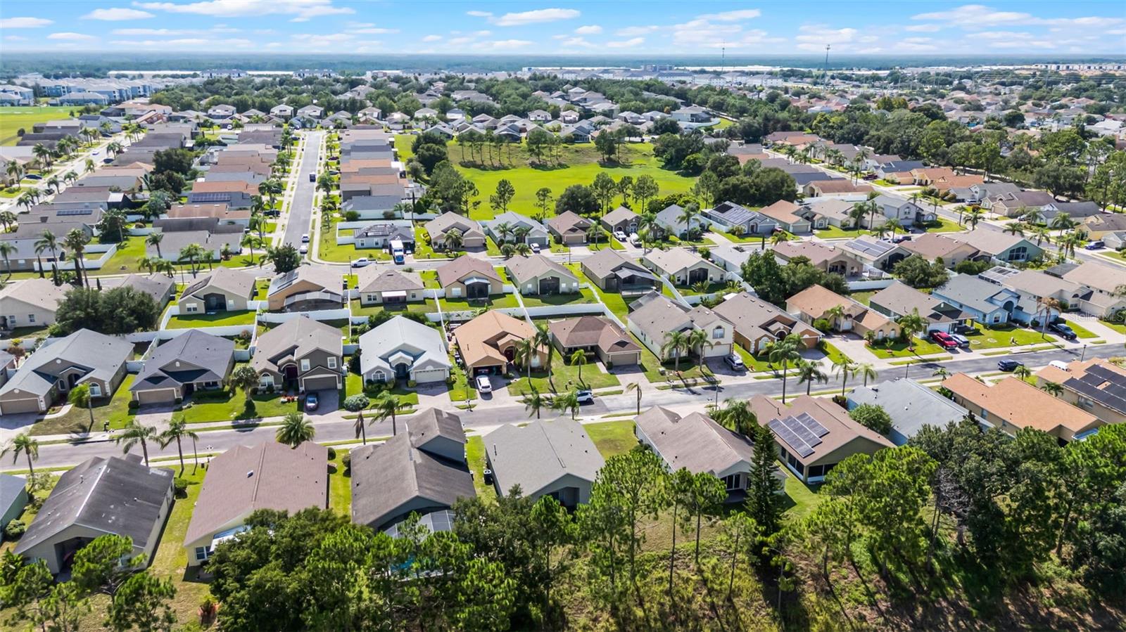 806 KNIGHTSBRIDGE CIR