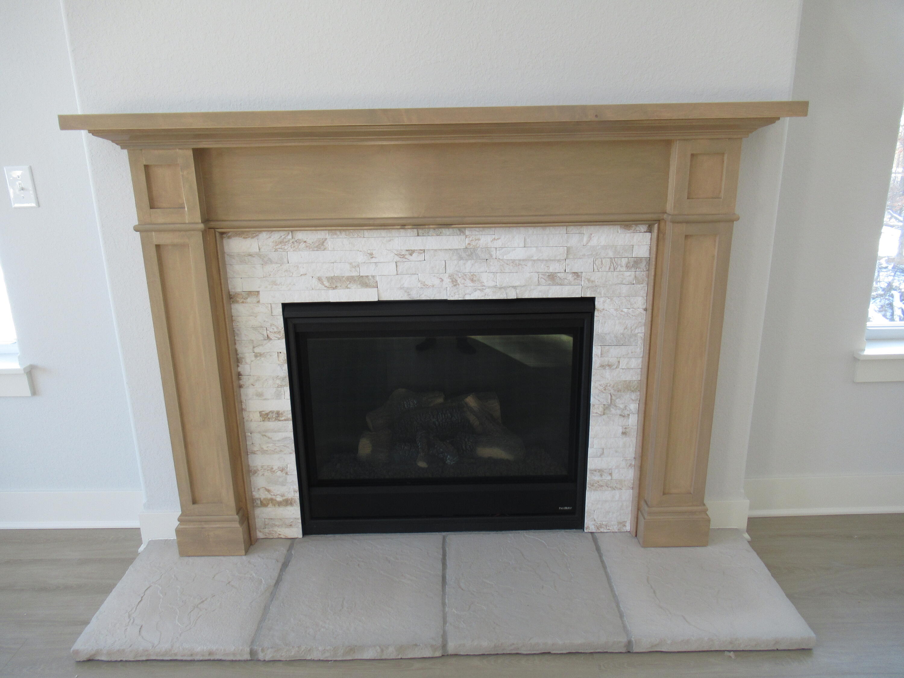315 White Eagle Ct
