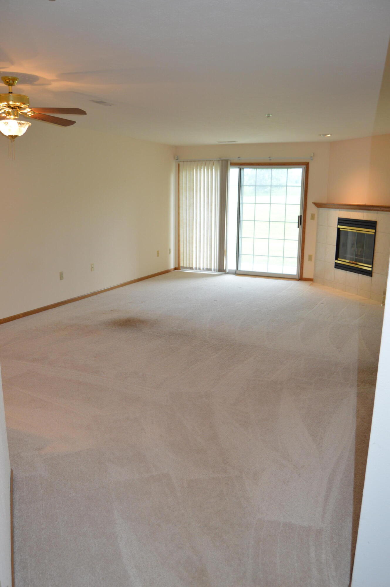 4575 S 124th St Unit: 4575