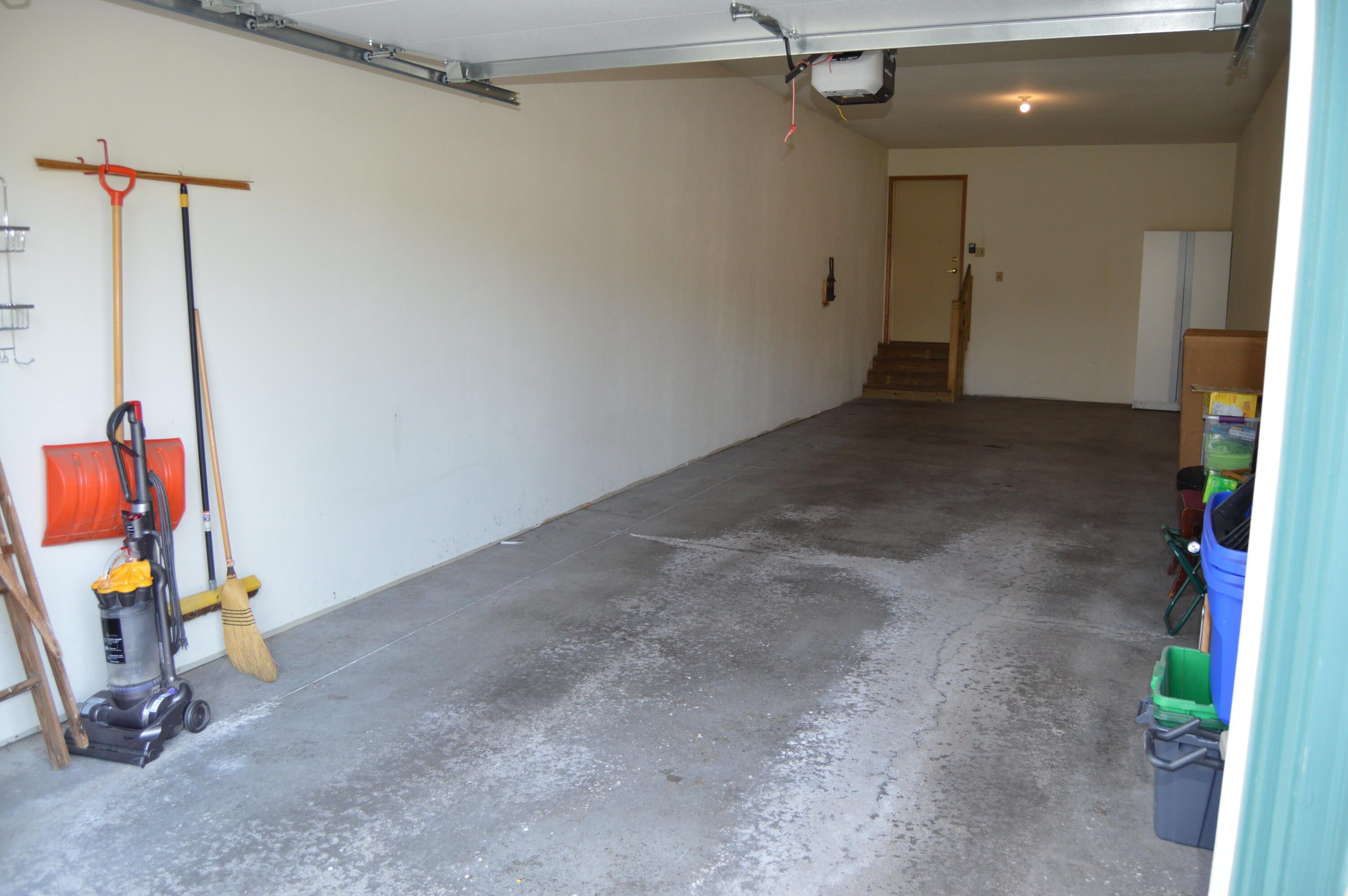 4575 S 124th St Unit: 4575