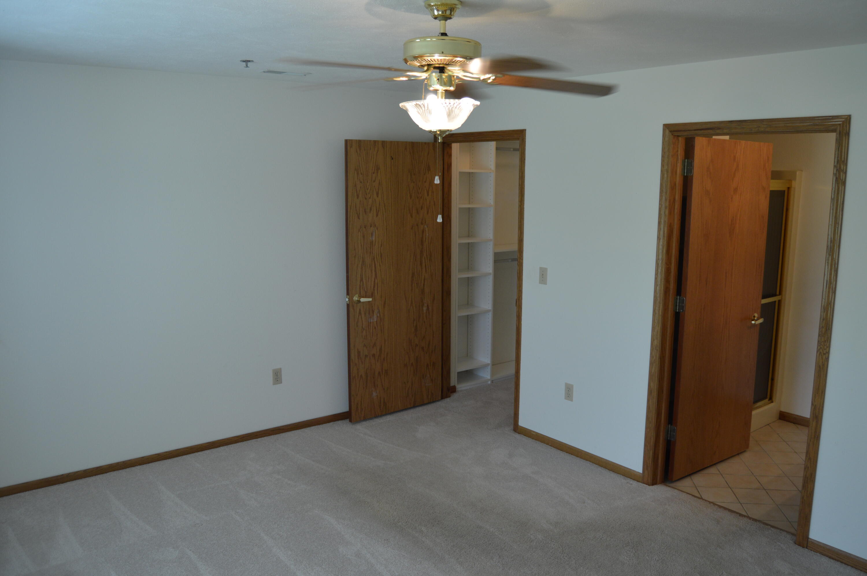 4575 S 124th St Unit: 4575