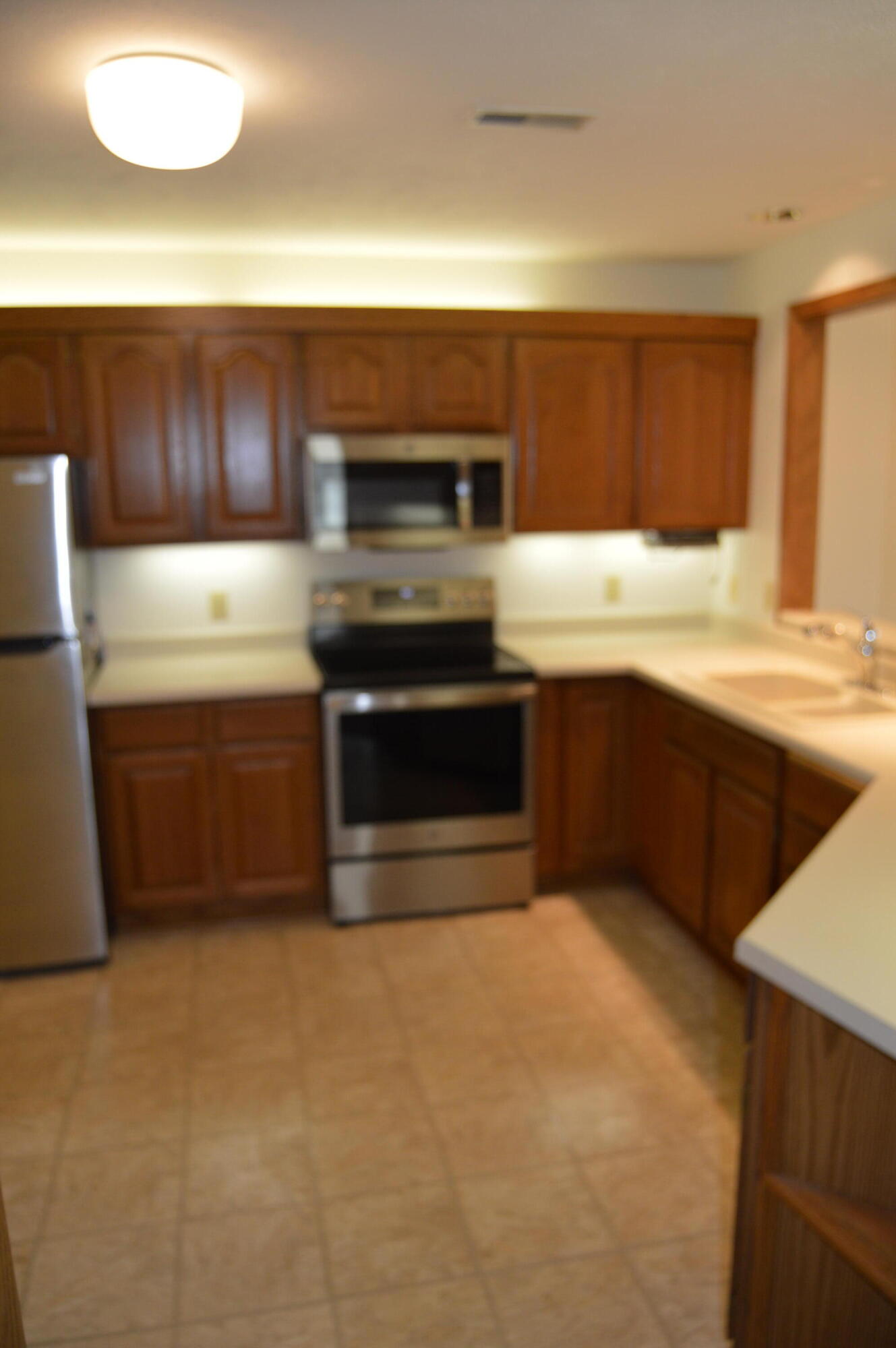 4575 S 124th St Unit: 4575