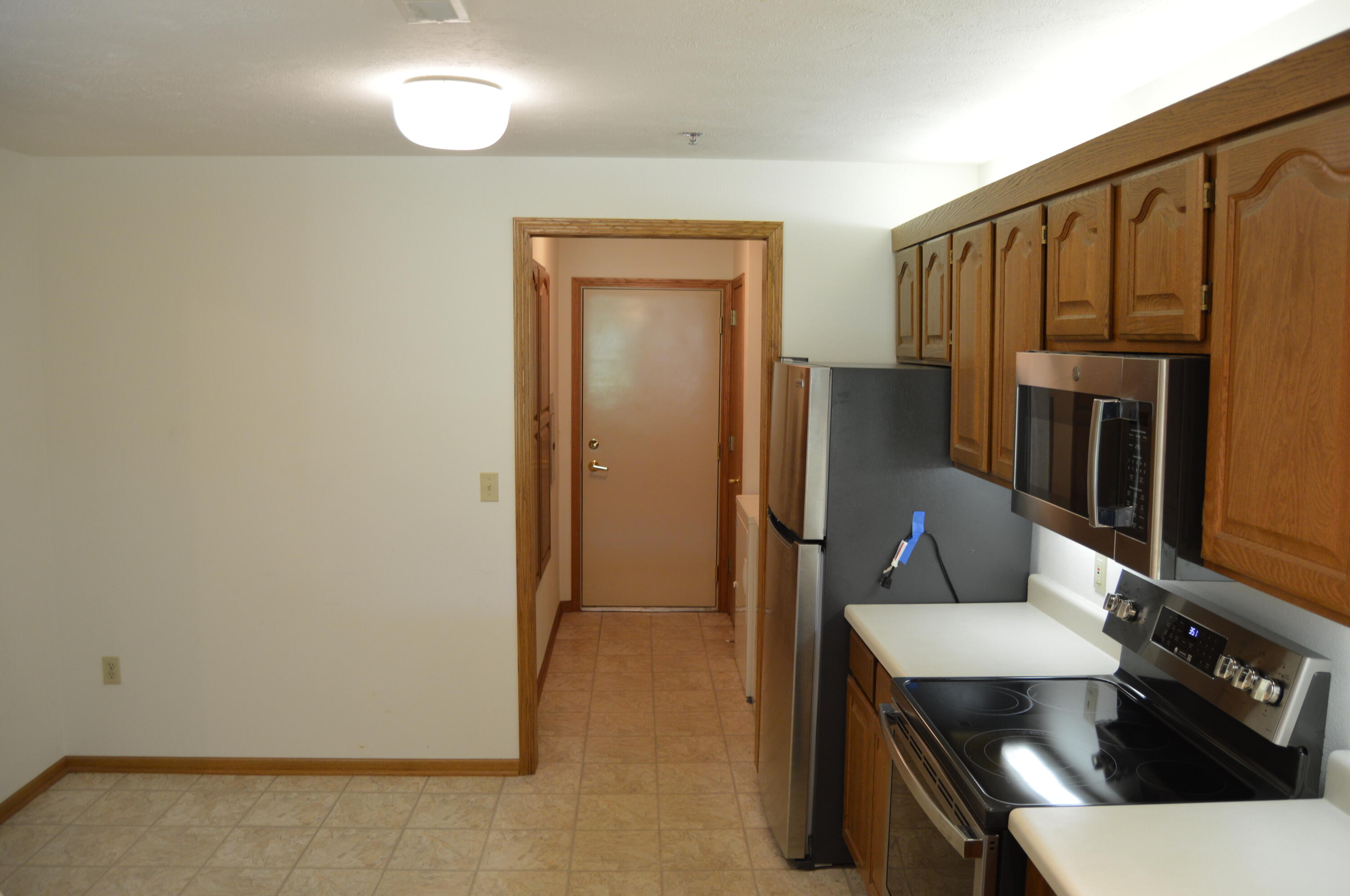 4575 S 124th St Unit: 4575