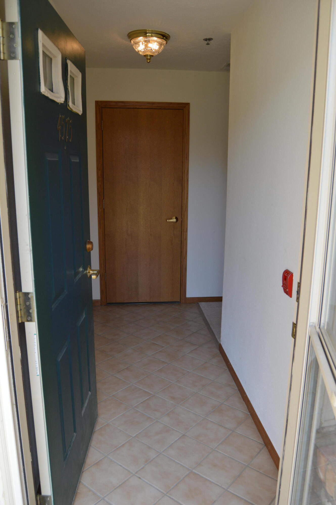 4575 S 124th St Unit: 4575