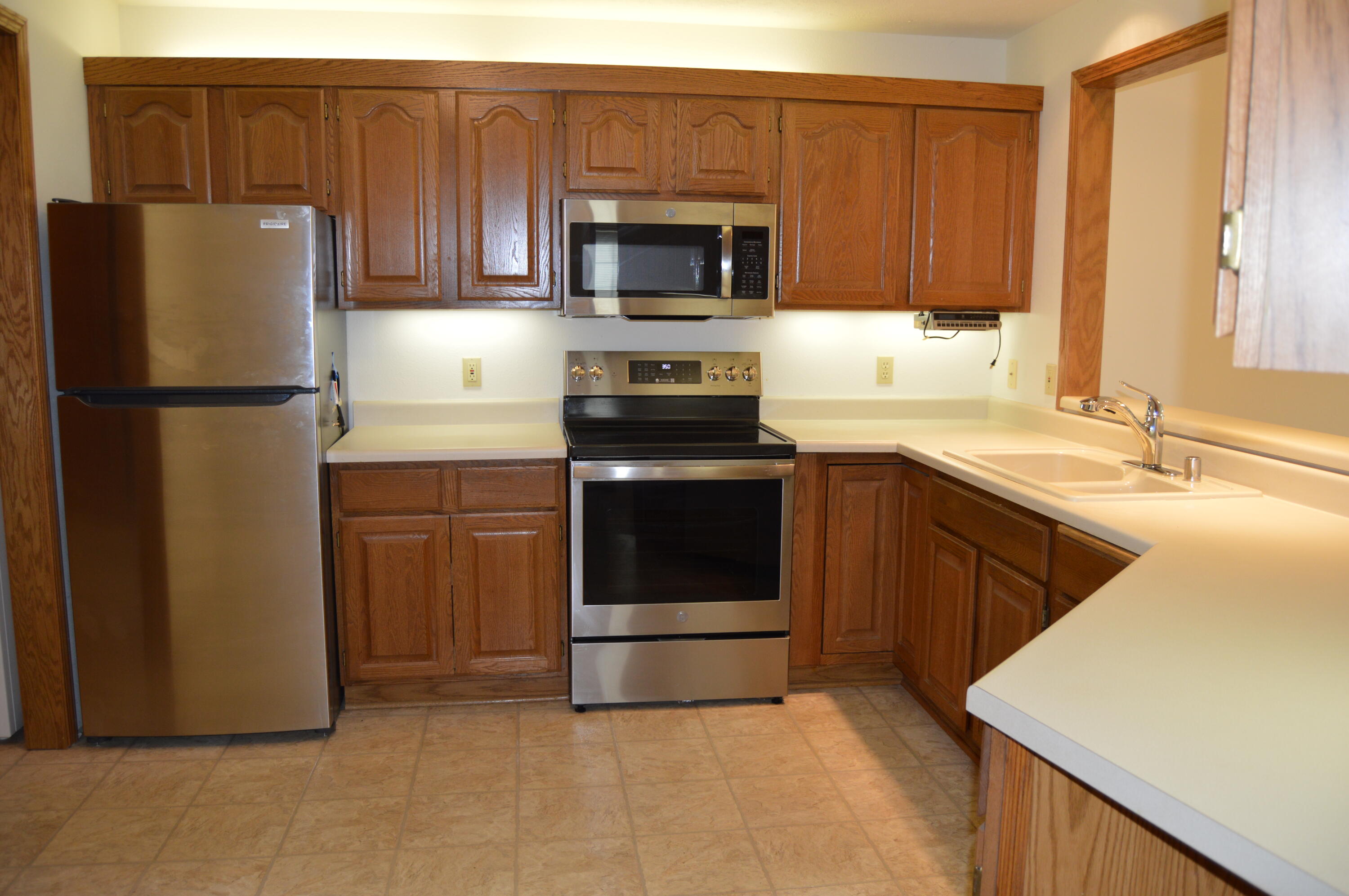 4575 S 124th St Unit: 4575