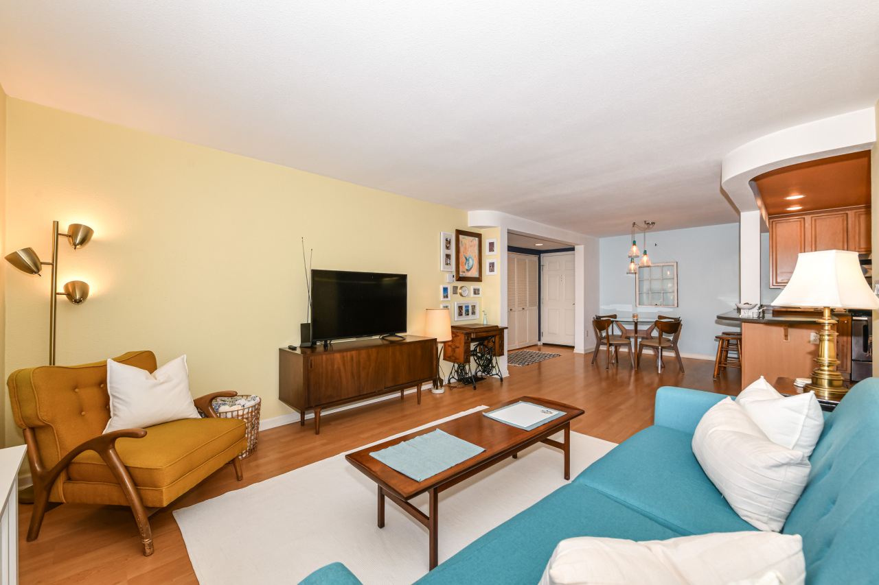 1108 N Milwaukee St Unit: 246