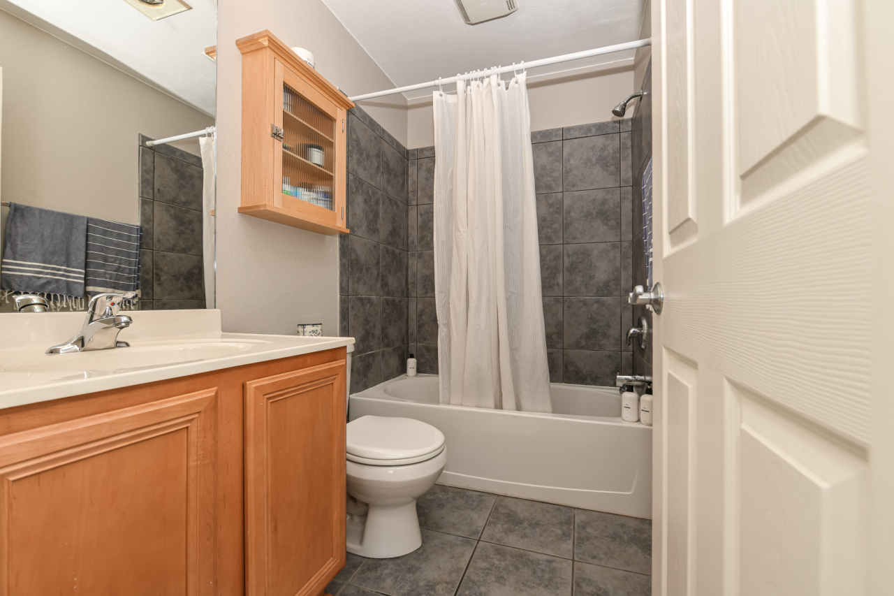 1108 N Milwaukee St Unit: 246