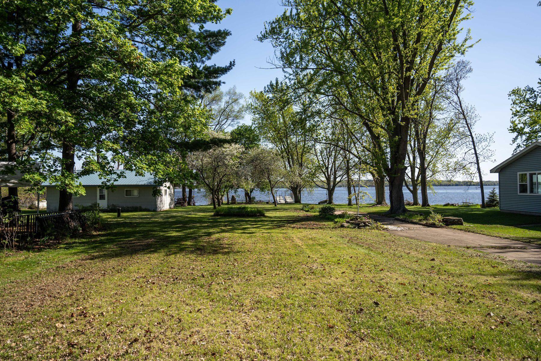 W475 Huron Bay Dr