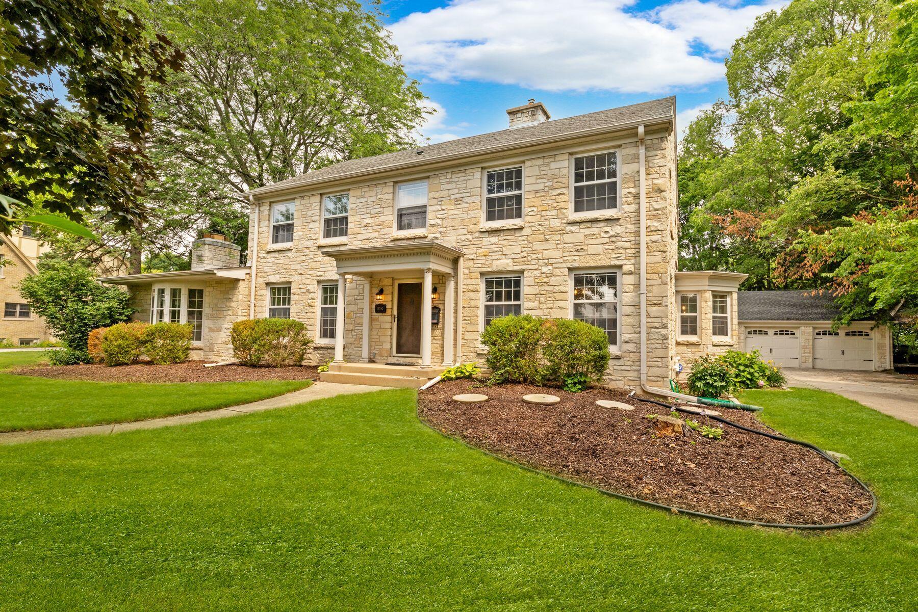 N87W15750 Kenwood Blvd