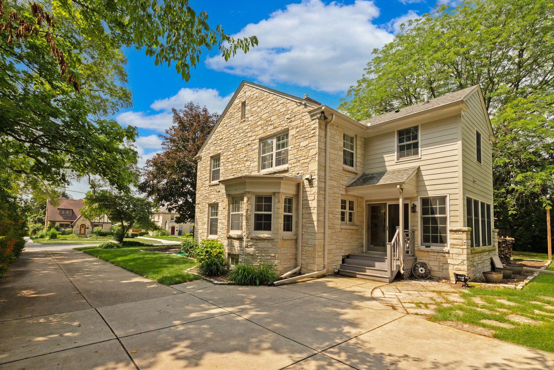 N87W15750 Kenwood Blvd