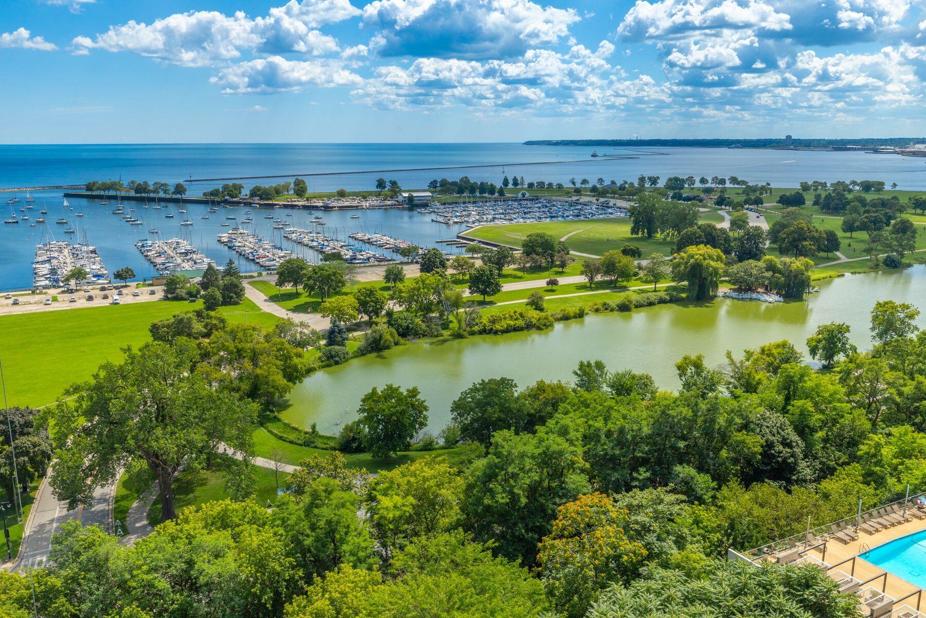 1660 N Prospect Ave Unit: 1507