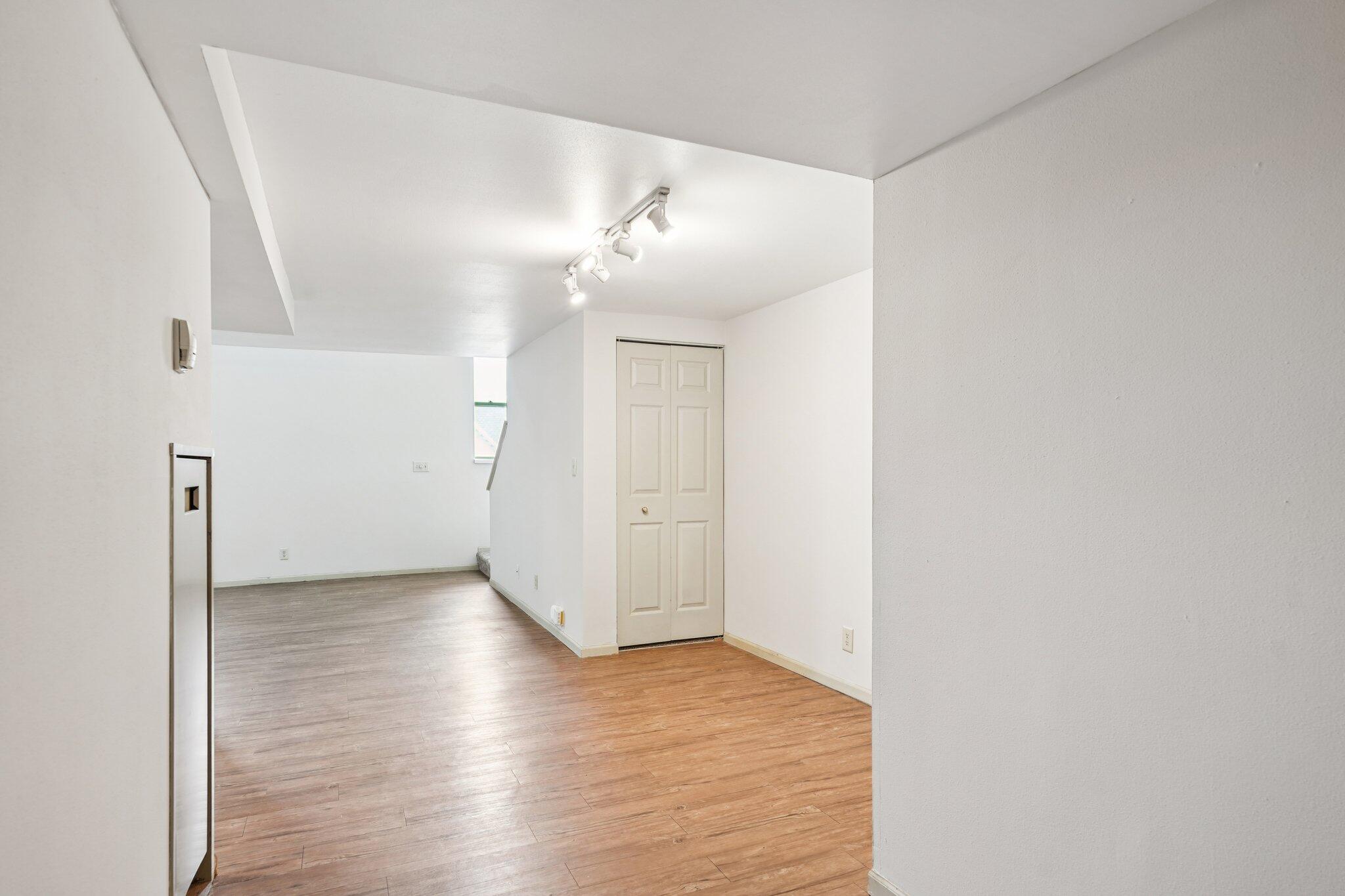 270 E Highland Ave Unit: 622