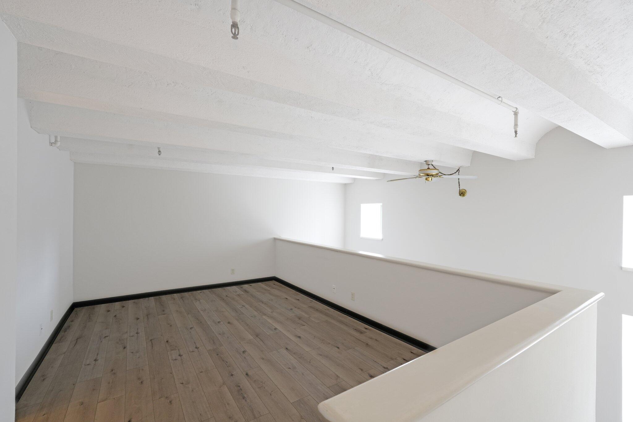 270 E Highland Ave Unit: 622