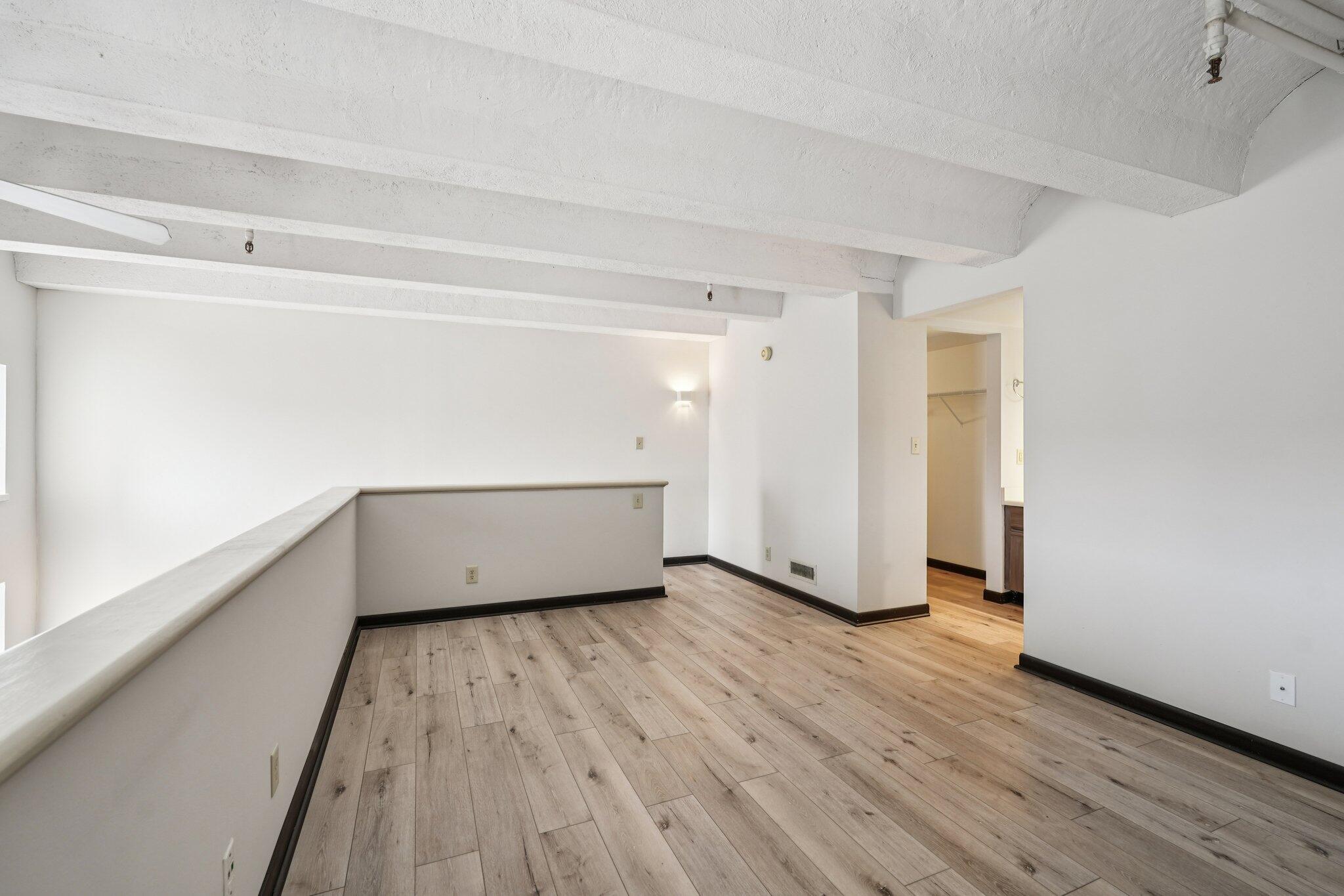 270 E Highland Ave Unit: 622