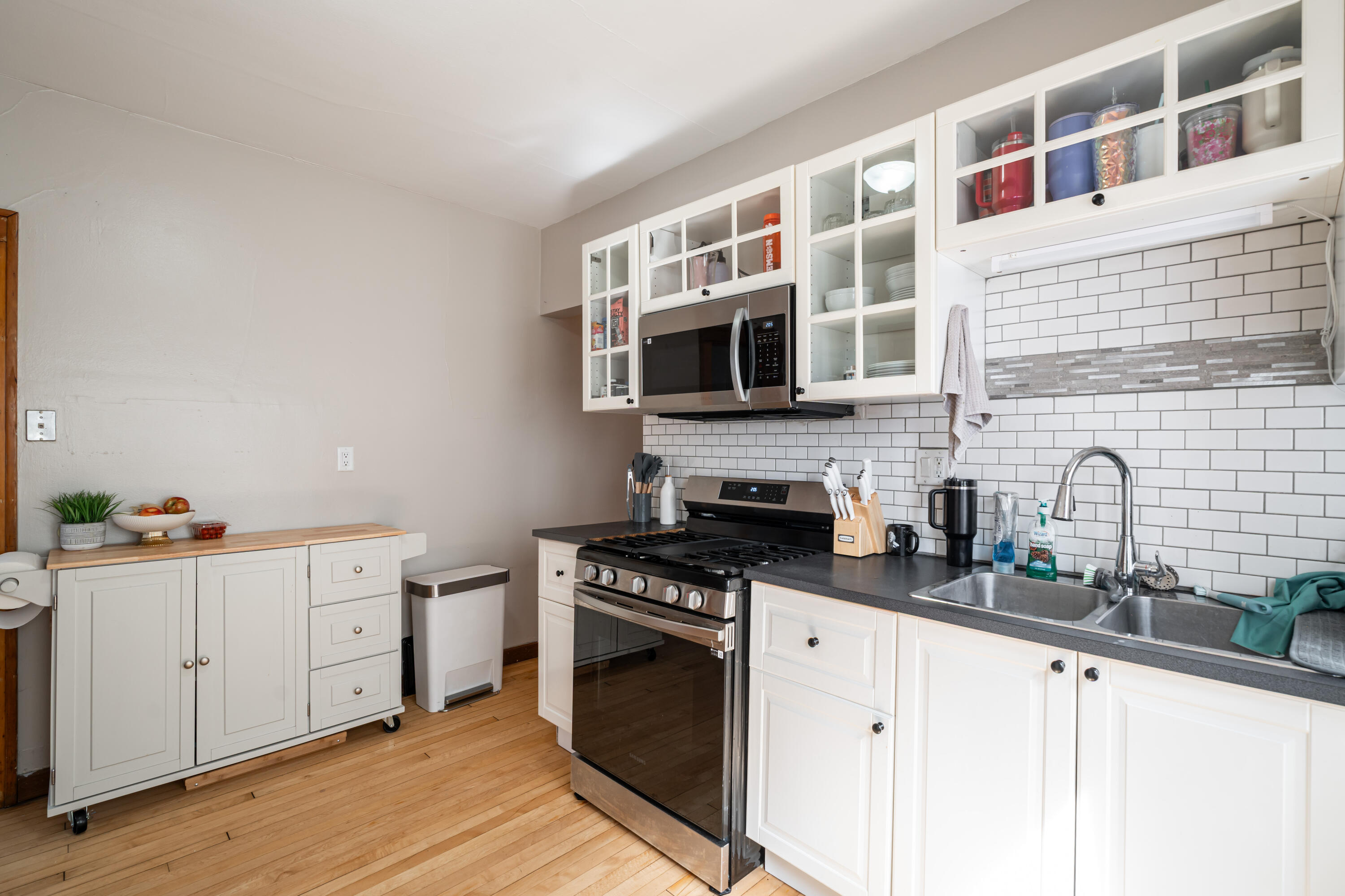 1429 N 49th St Unit: 1431