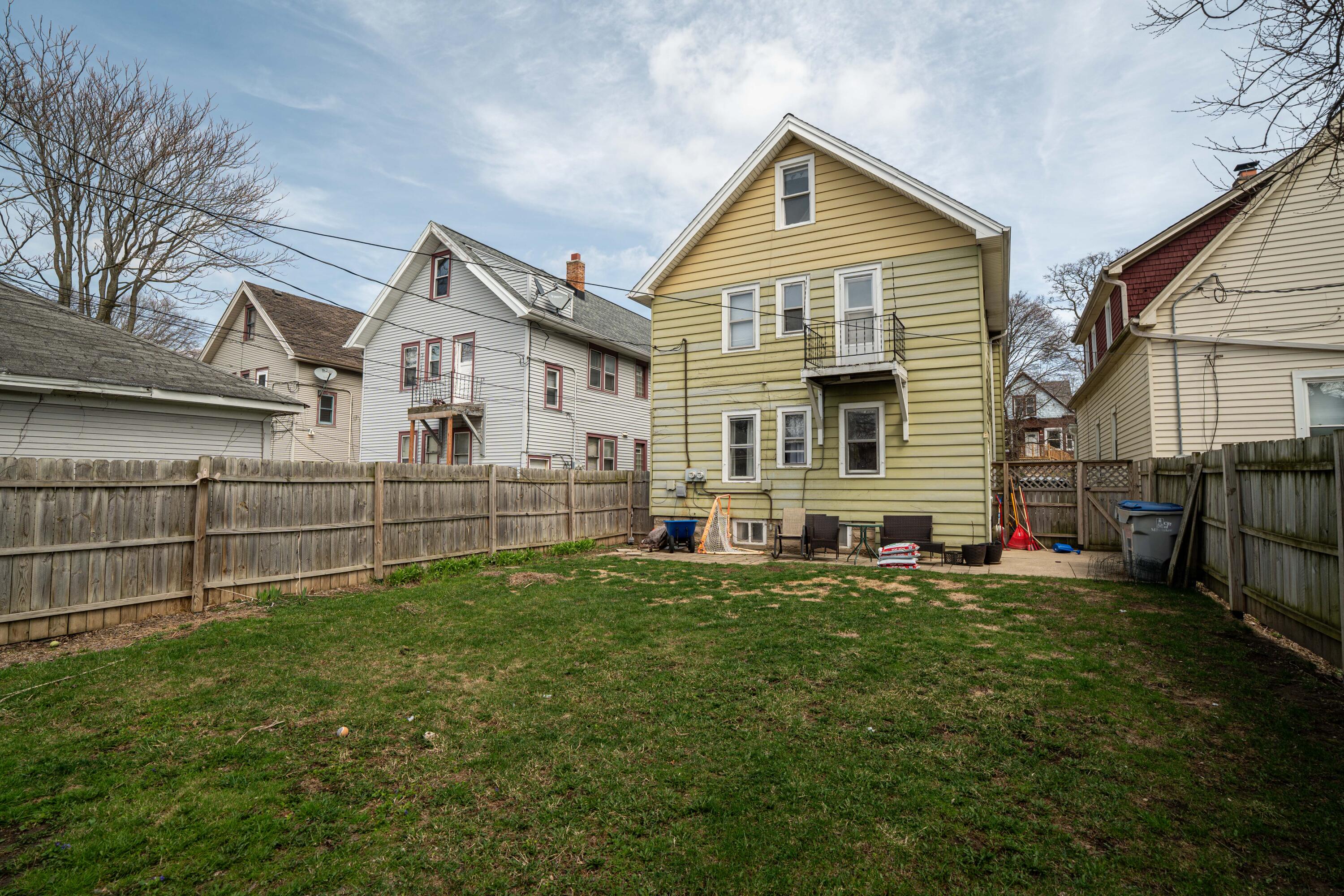 1429 N 49th St Unit: 1431