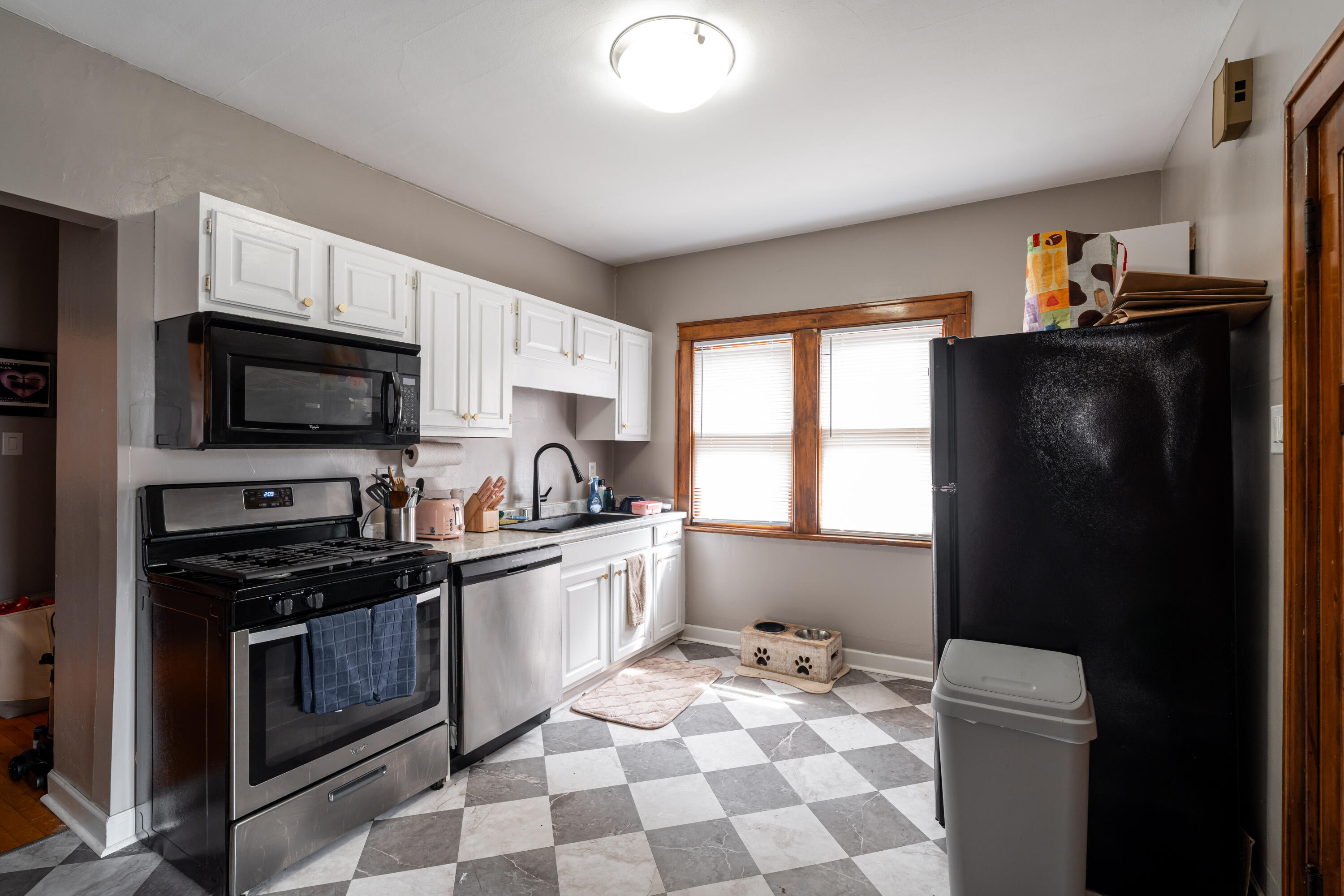 1429 N 49th St Unit: 1431