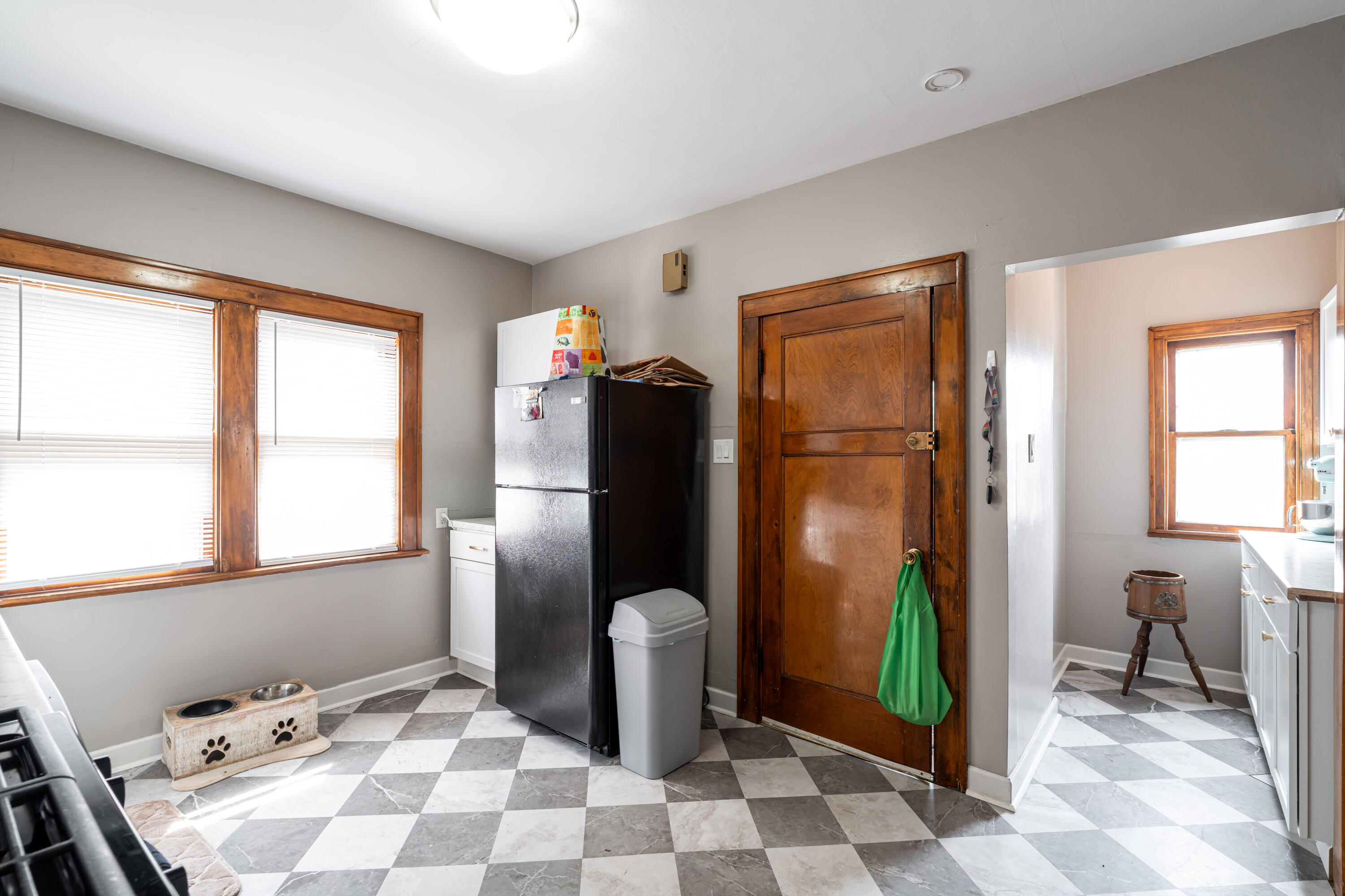 1429 N 49th St Unit: 1431