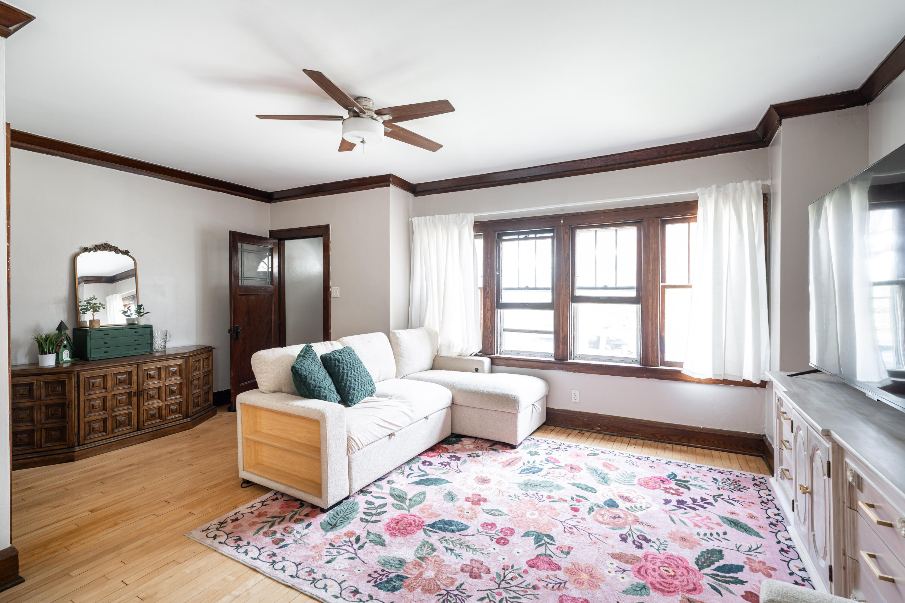 1429 N 49th St Unit: 1431