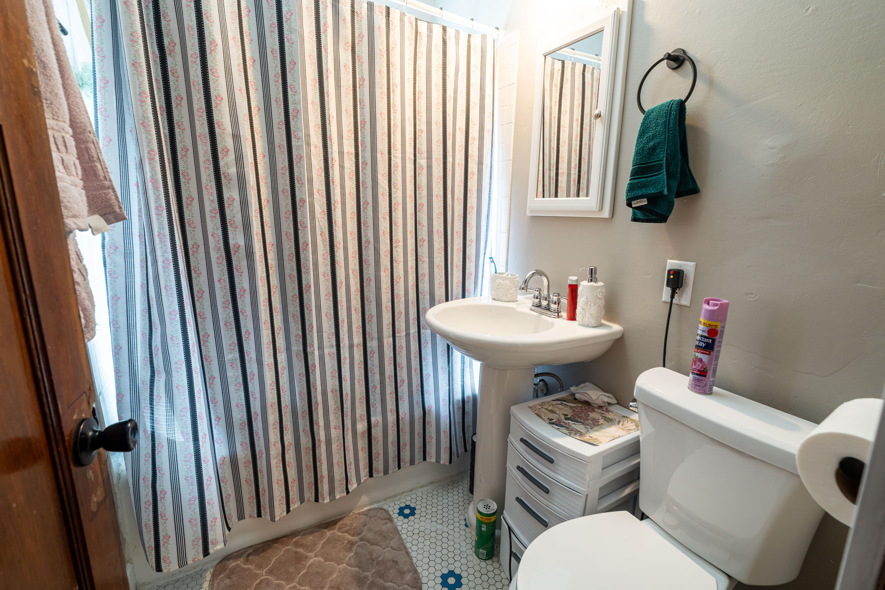 1429 N 49th St Unit: 1431