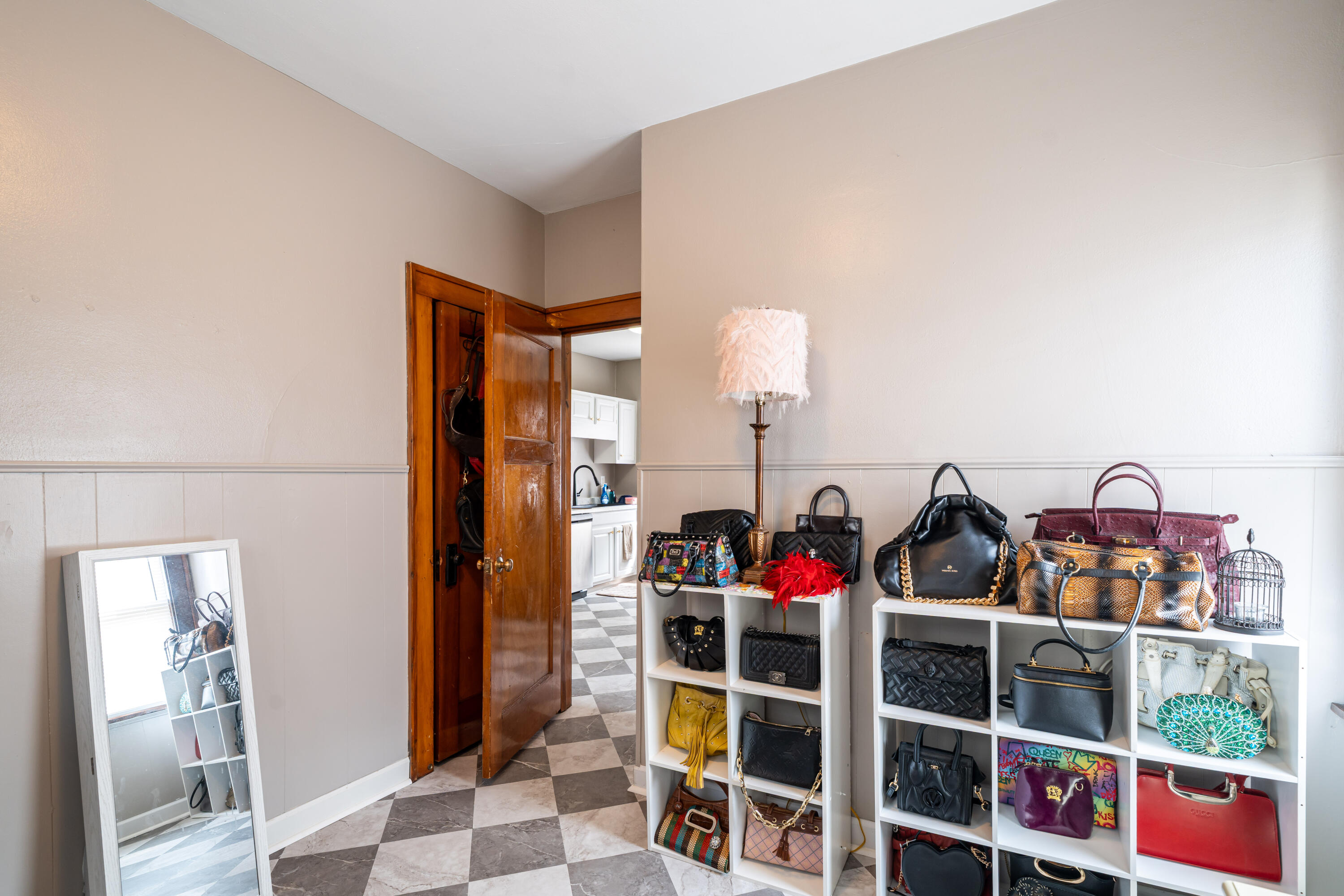 1429 N 49th St Unit: 1431