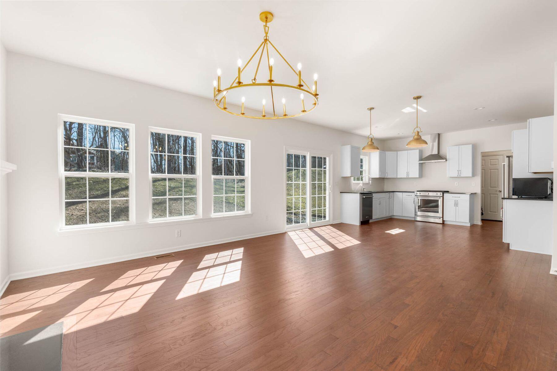 1824 Forestview Ct