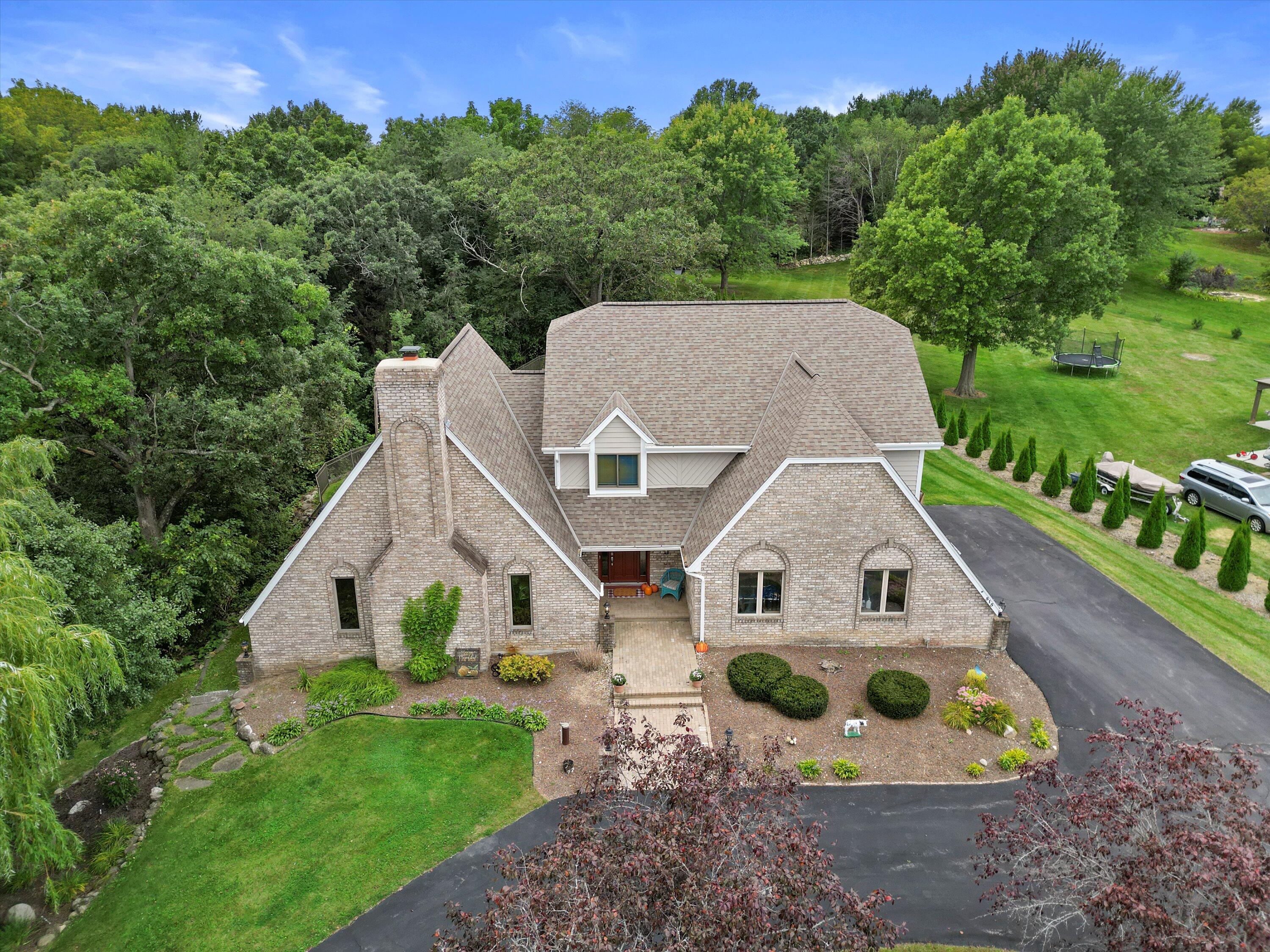 515 Pebble Creek Pass
