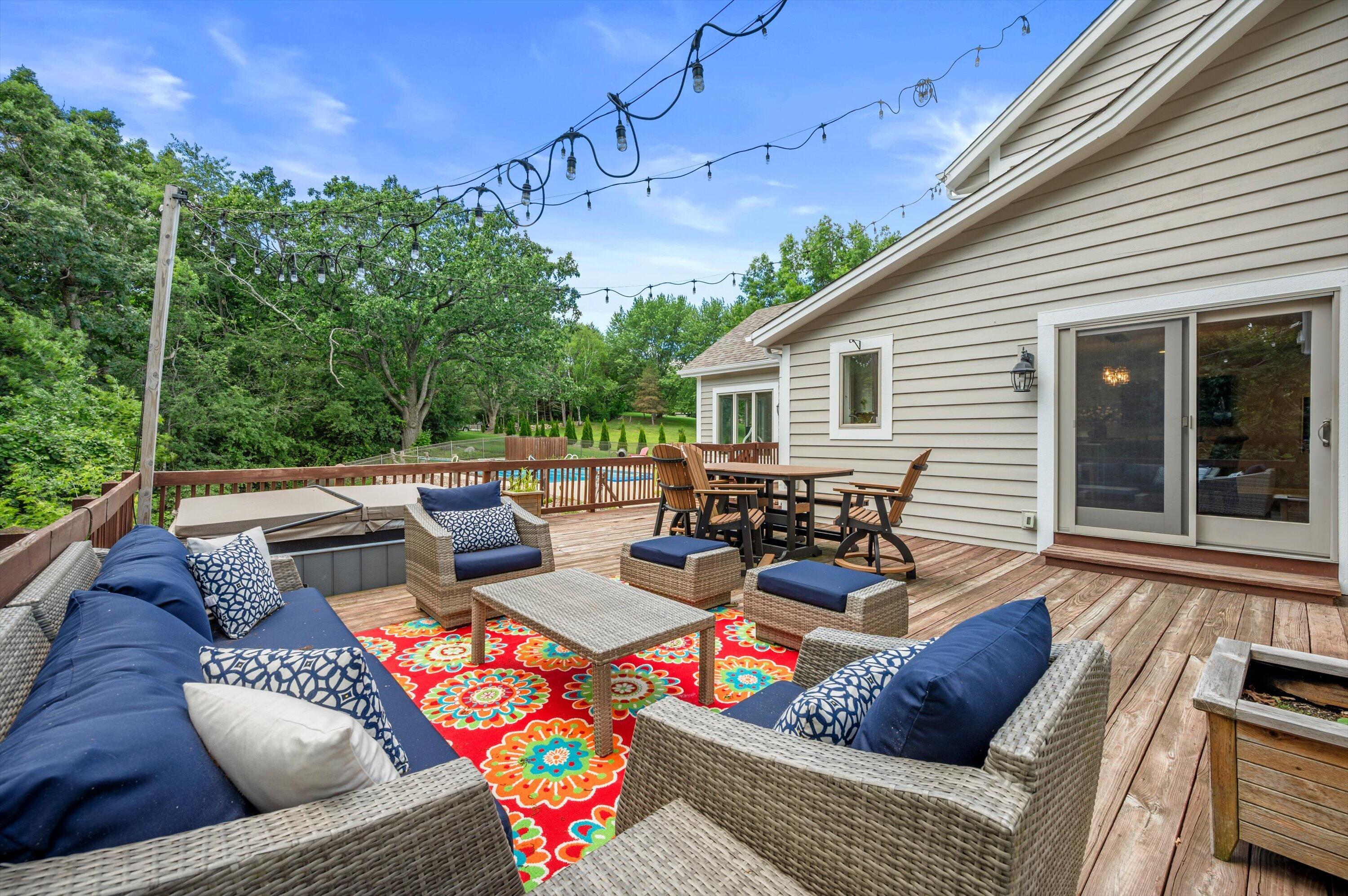 515 Pebble Creek Pass