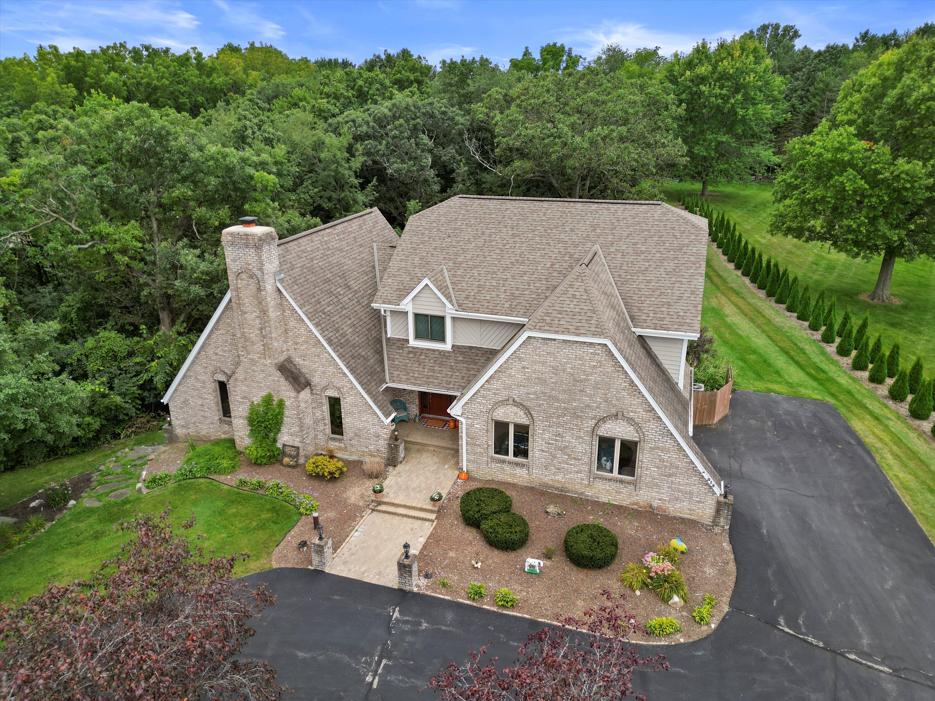 515 Pebble Creek Pass