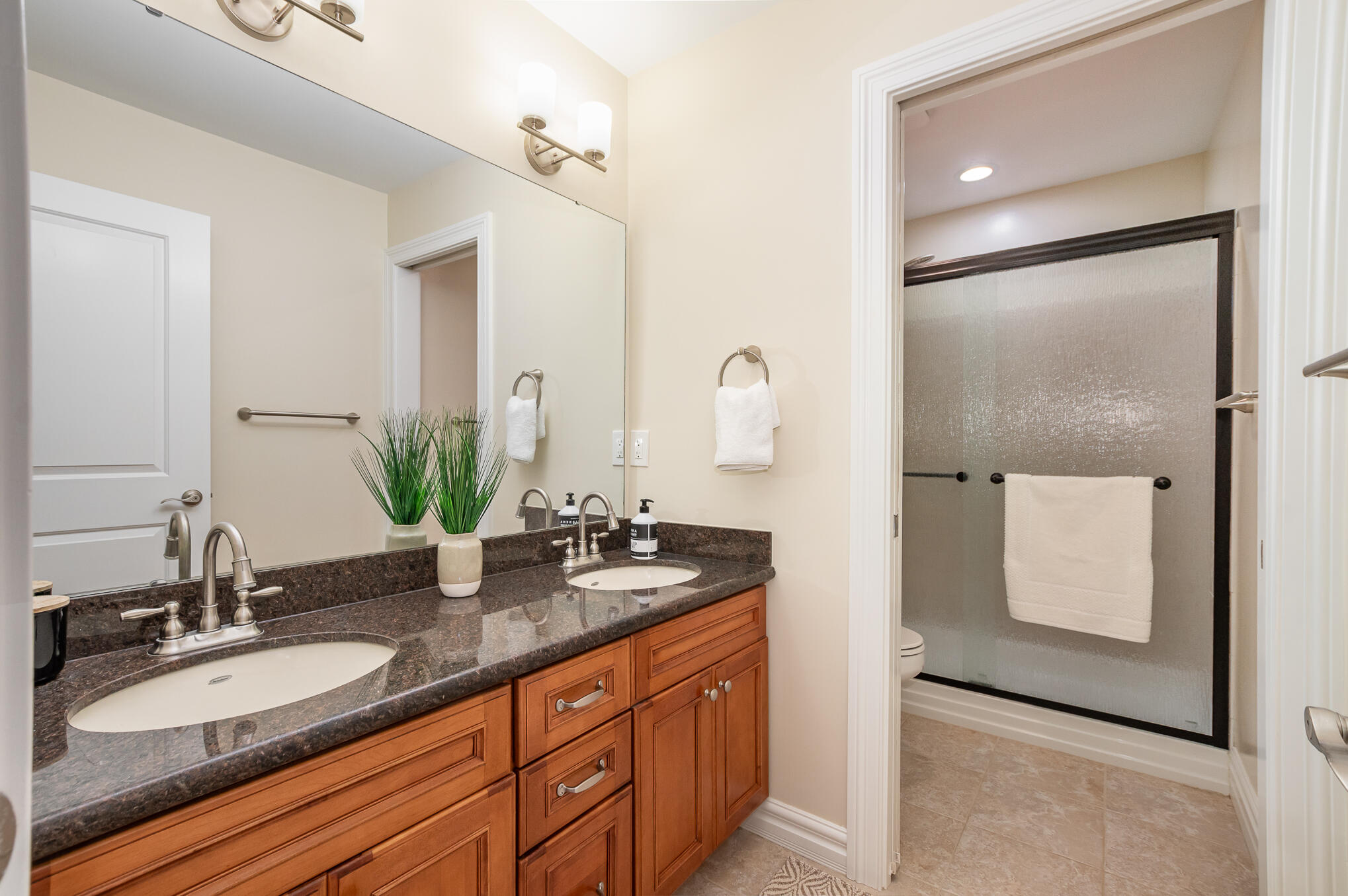 1149 Monarchos Ridge