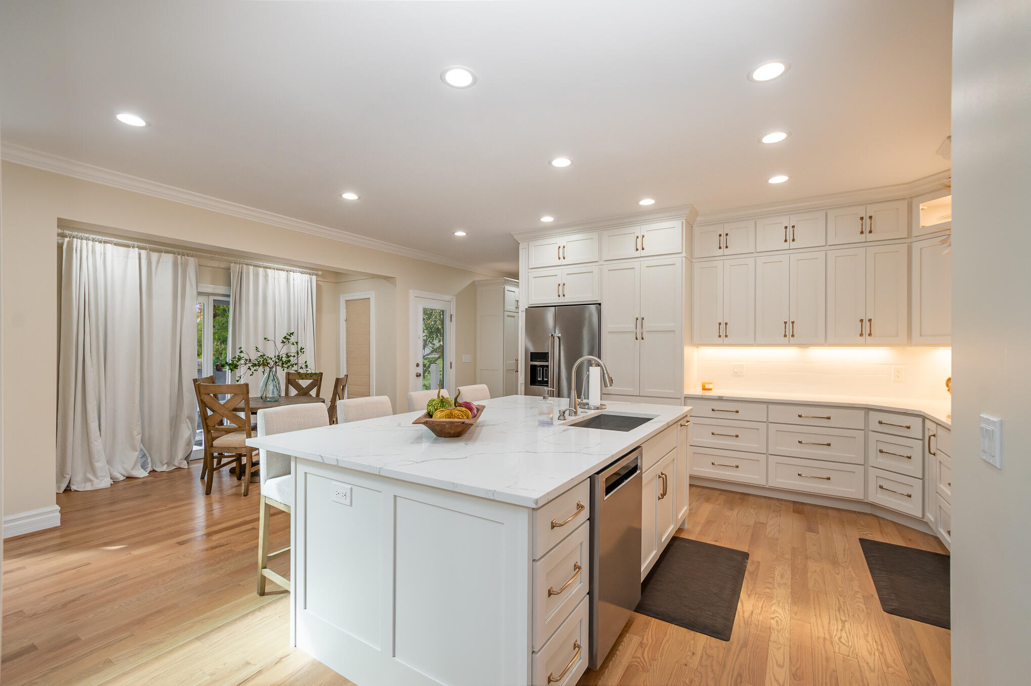 1149 Monarchos Ridge