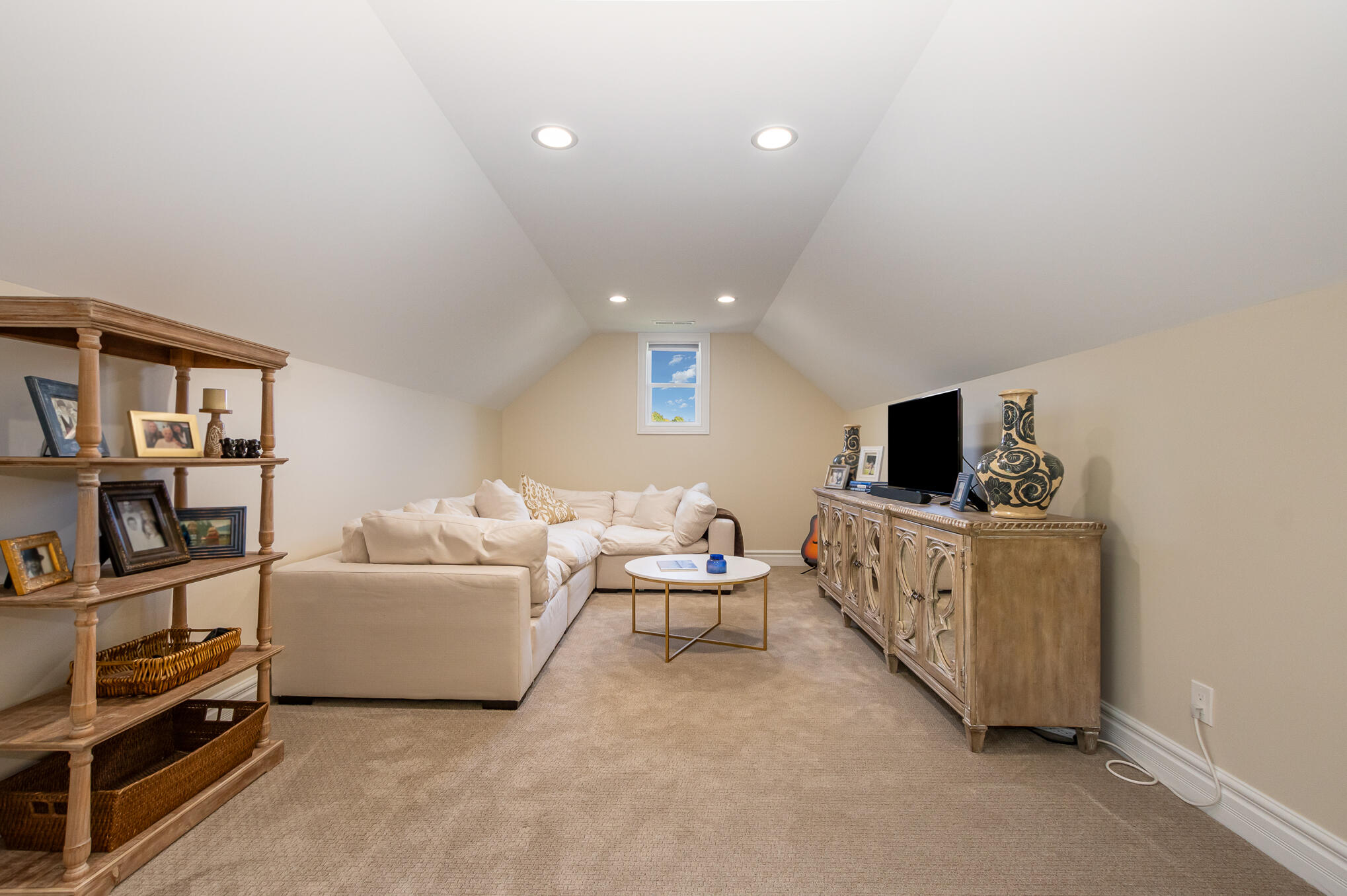 1149 Monarchos Ridge