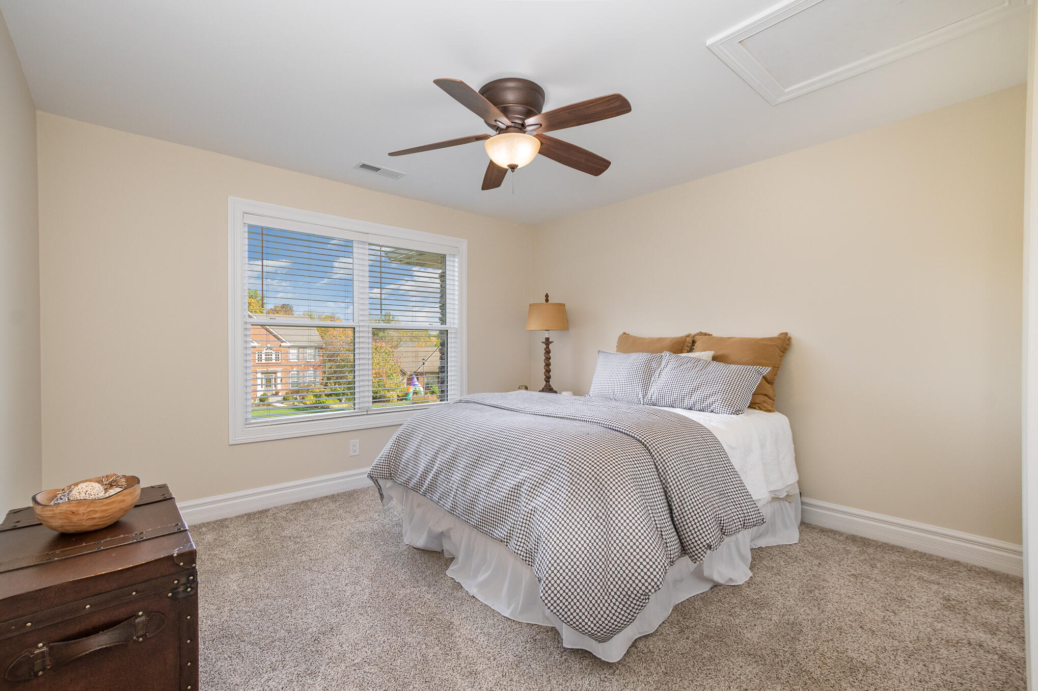 1149 Monarchos Ridge