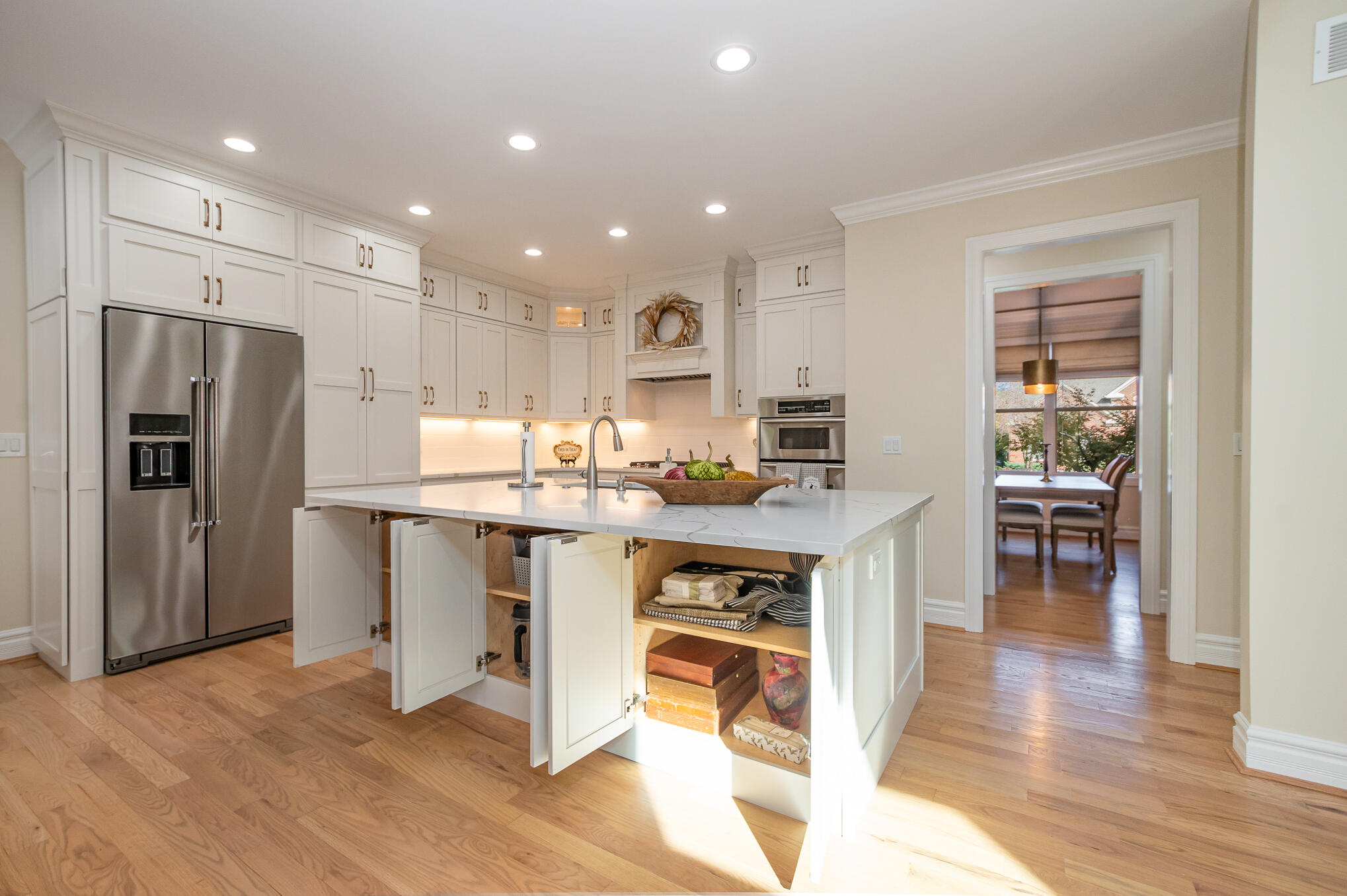 1149 Monarchos Ridge