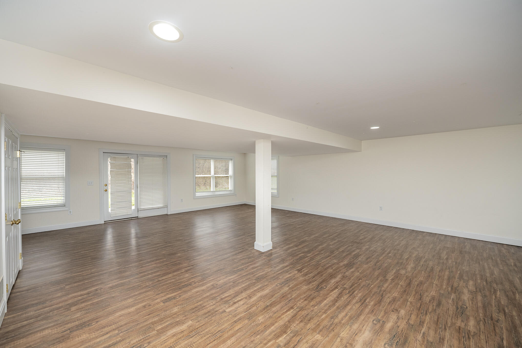 10667 Sunnys Halo Court